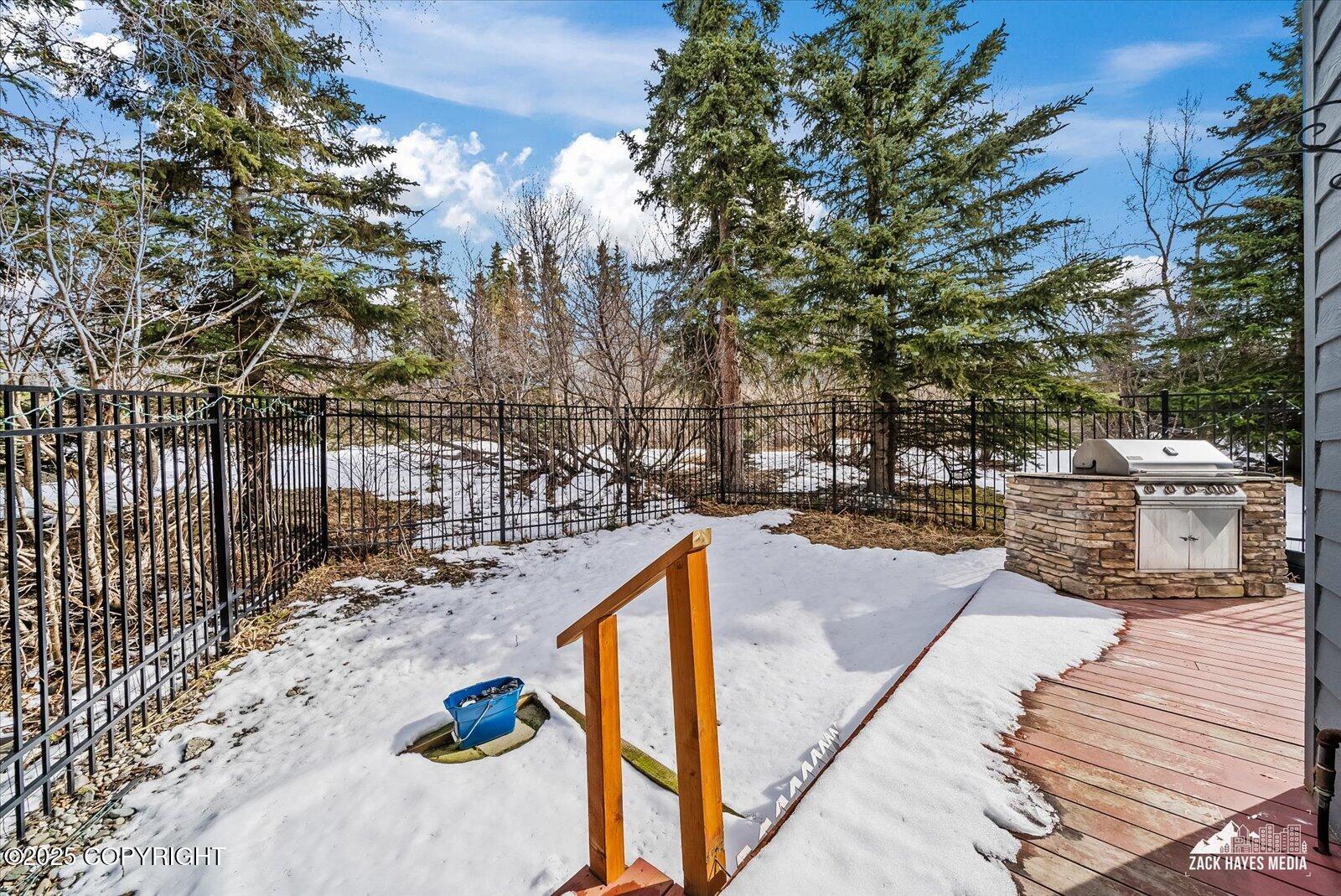 15827 Noble Point Drive