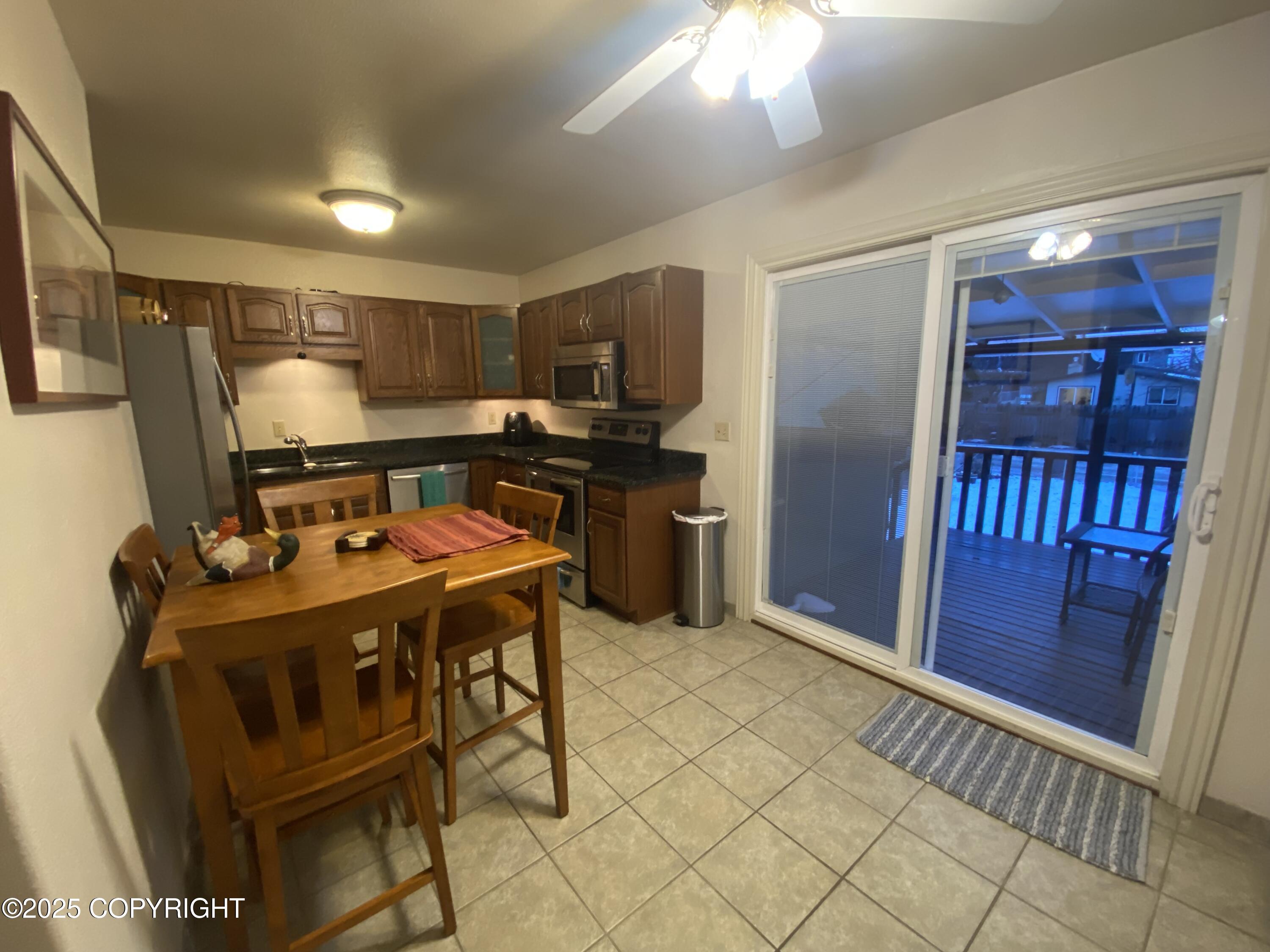 421 E Harvard Avenue # 2 Unit: #2