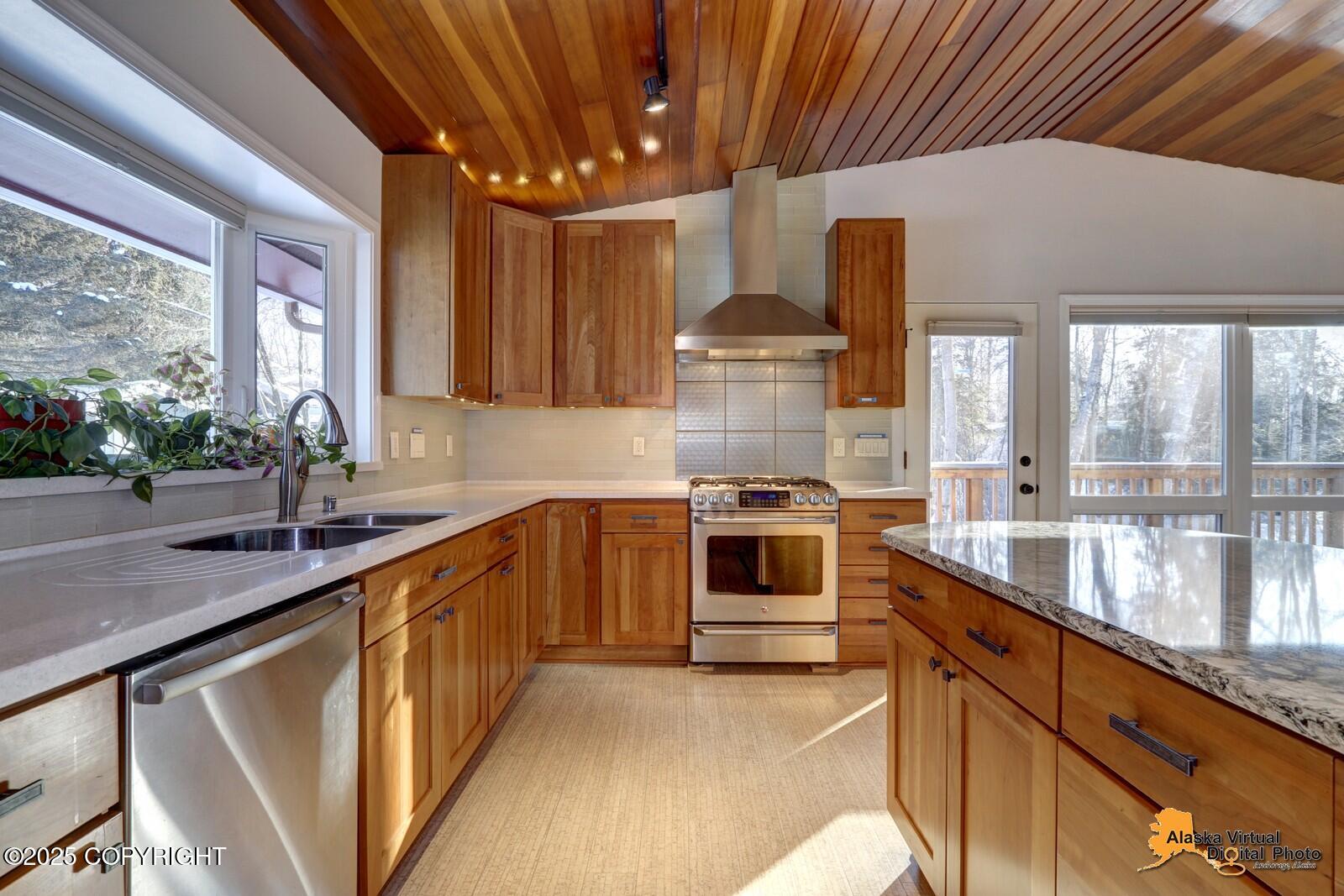 2422 Telequana Drive