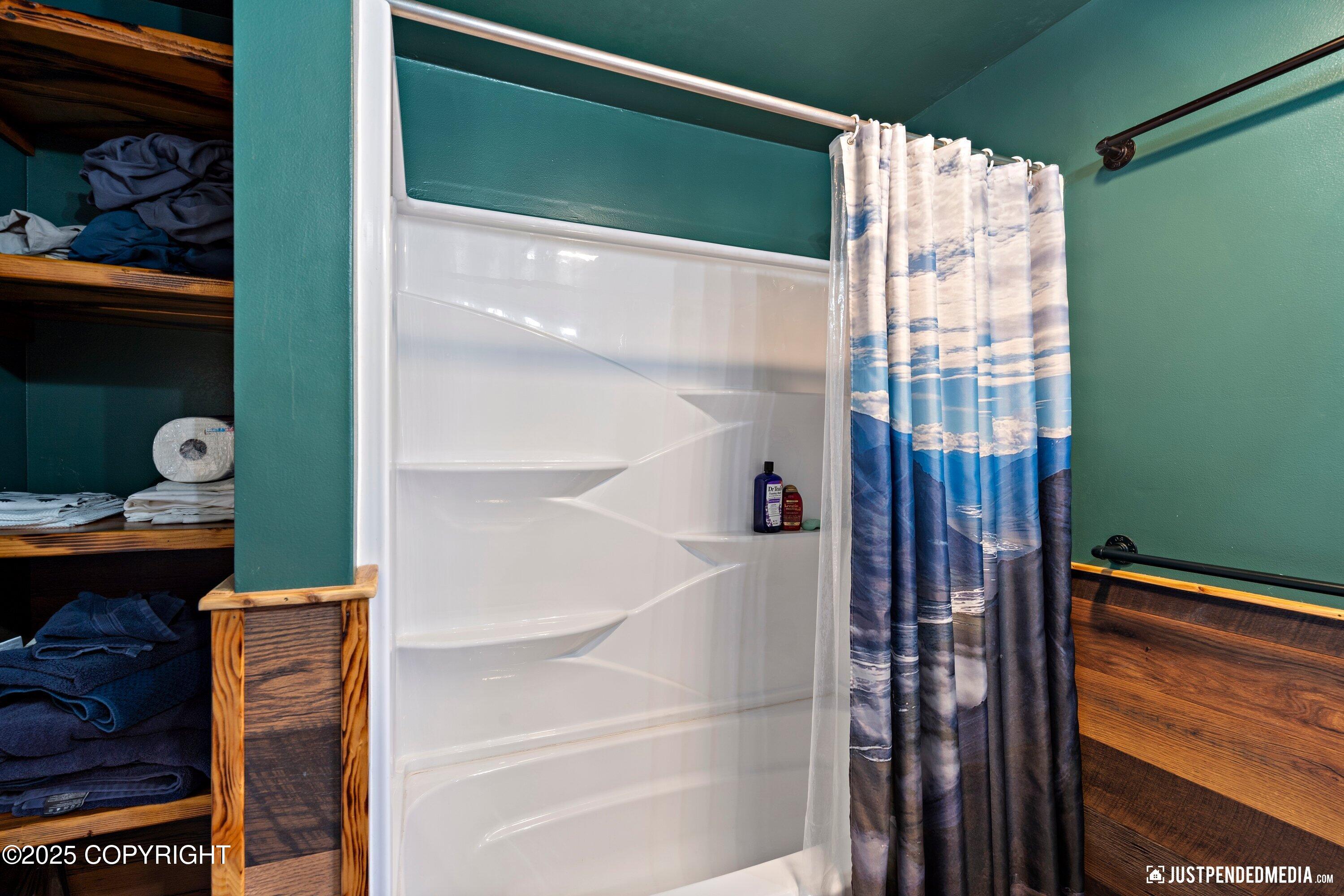 8234 Loganberry Street