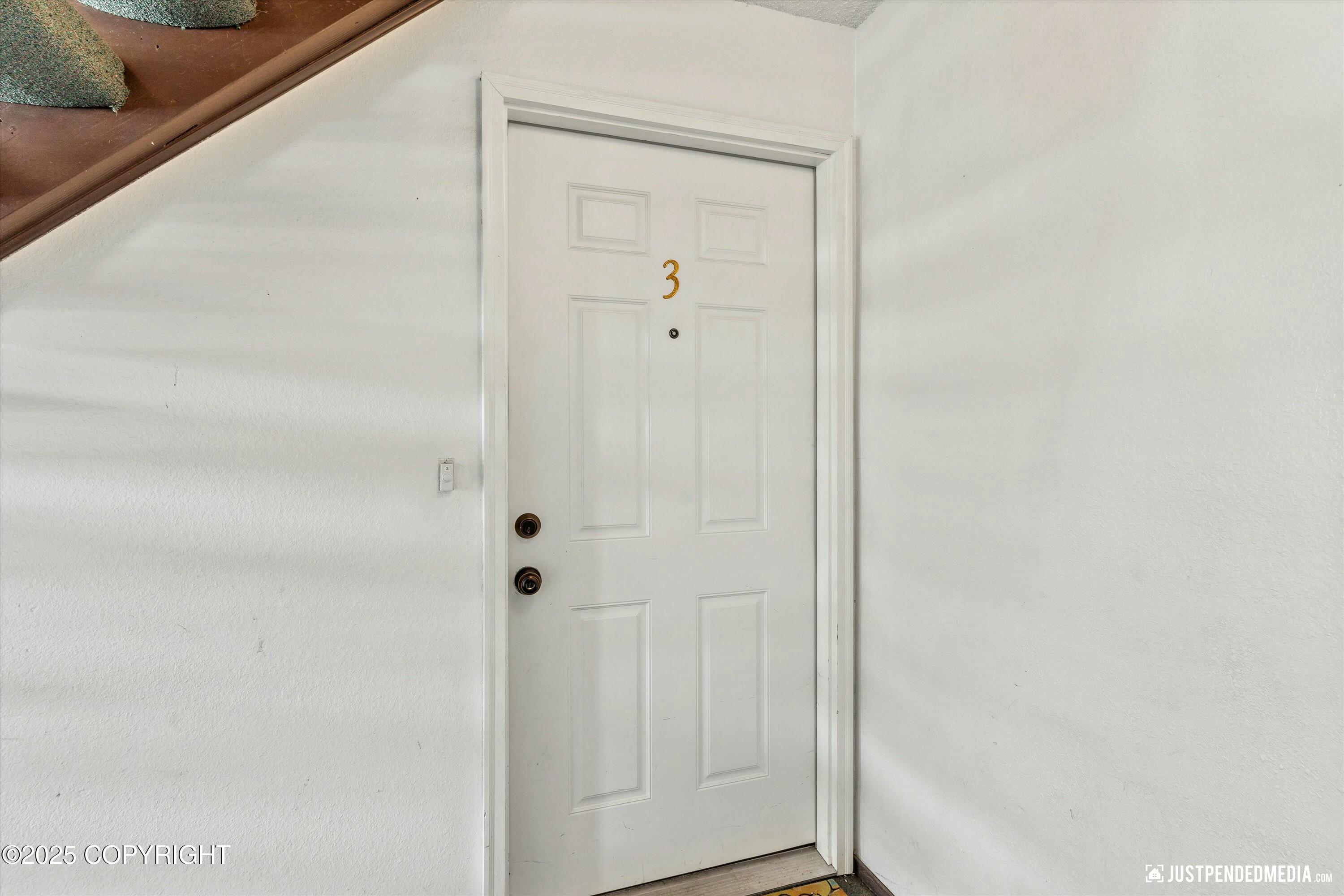 7078 Weimer Road # 3 Unit: #3