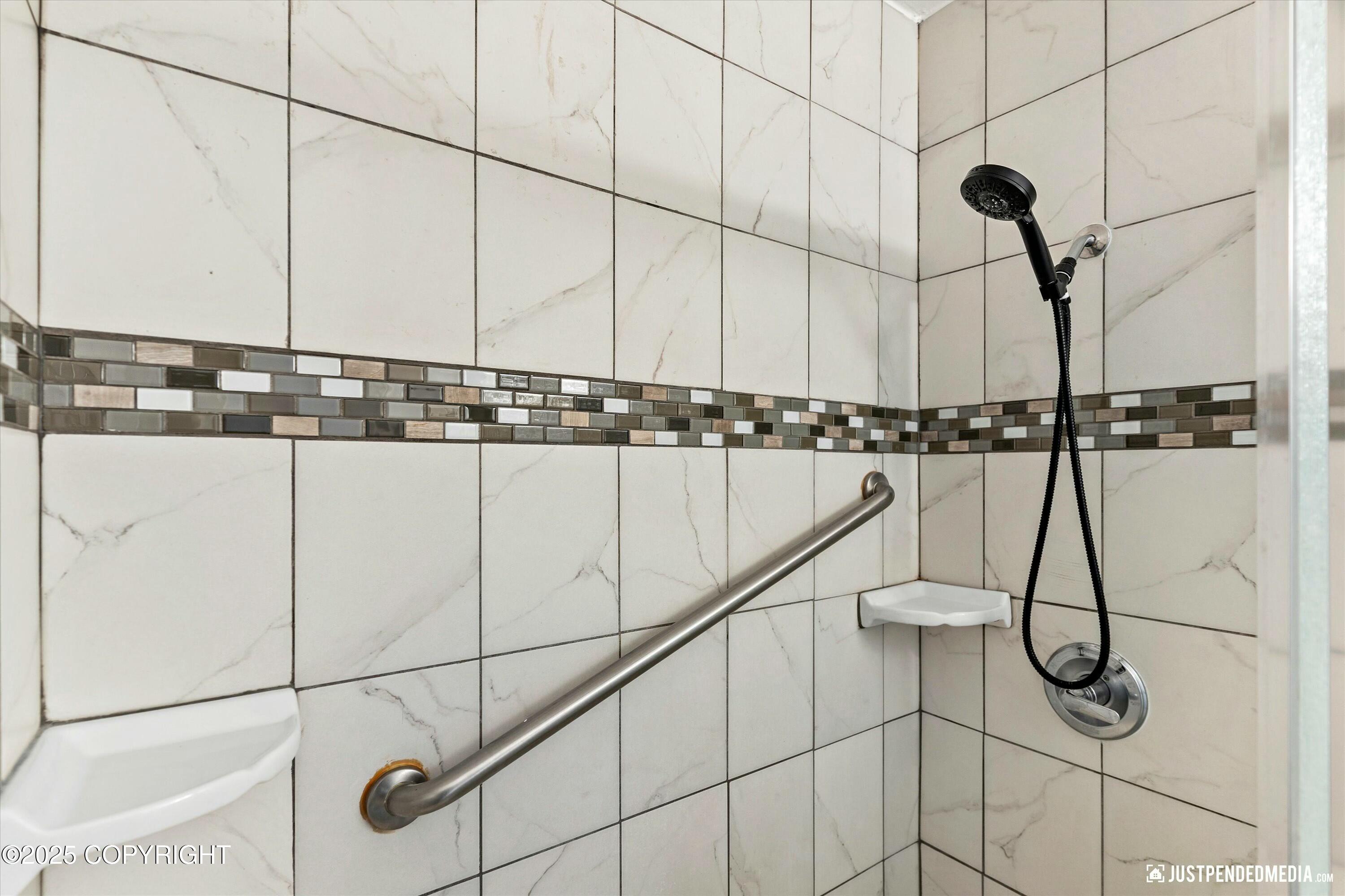 7078 Weimer Road # 3 Unit: #3