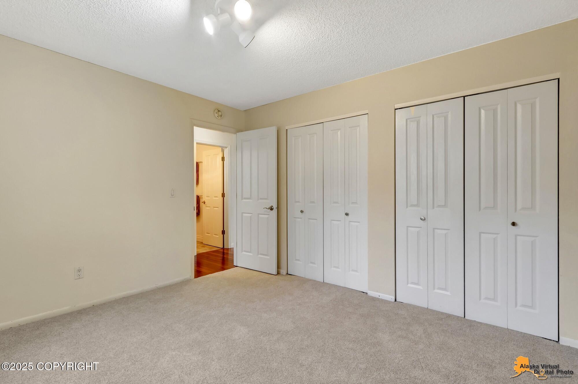 1439 Saint Gotthard Avenue