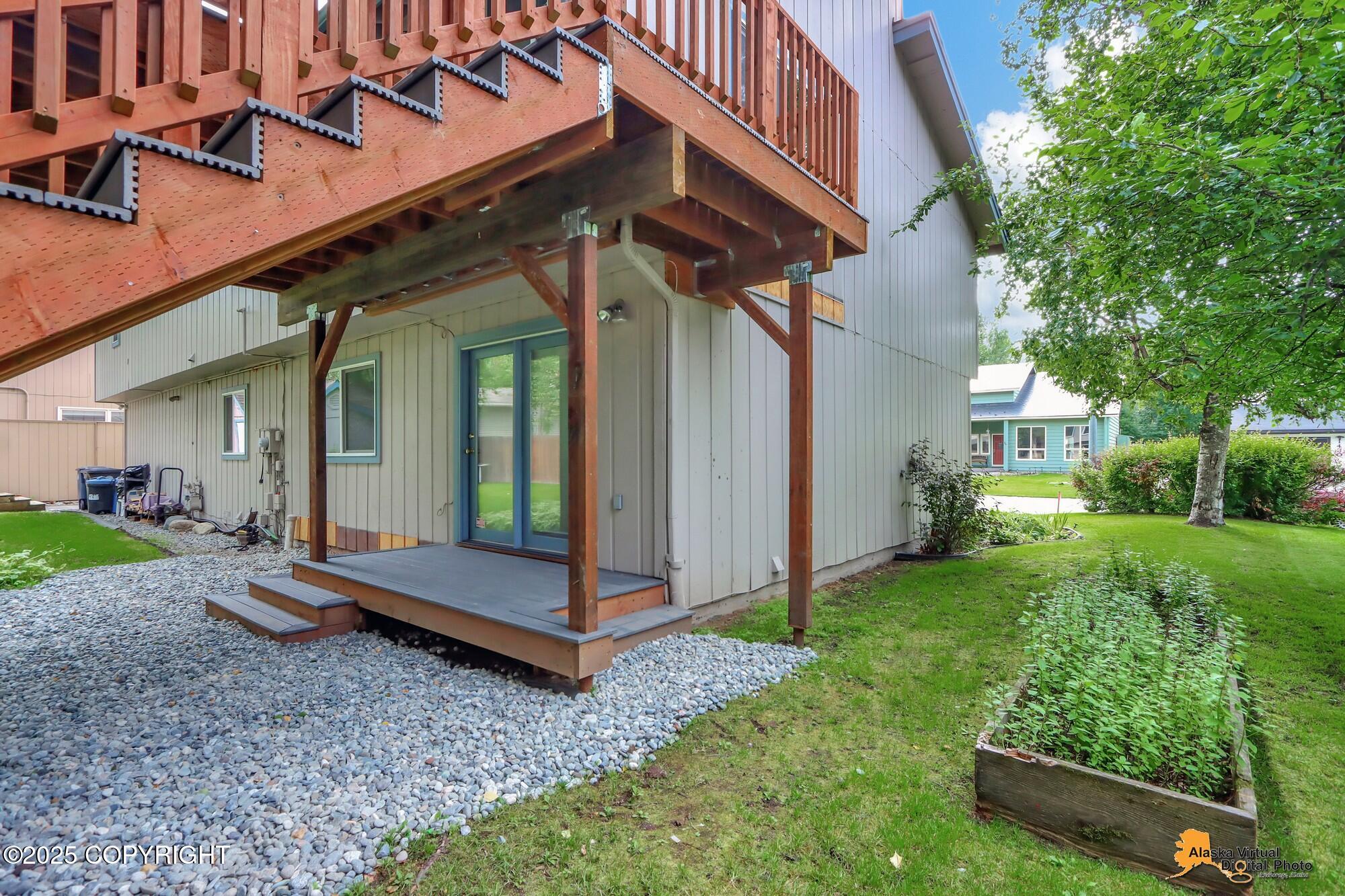 1439 Saint Gotthard Avenue