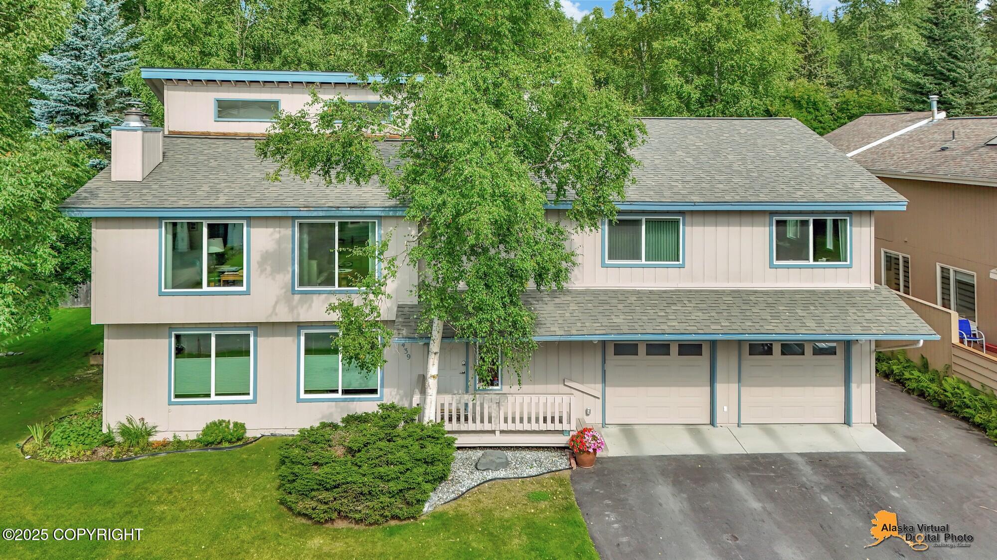 1439 Saint Gotthard Avenue