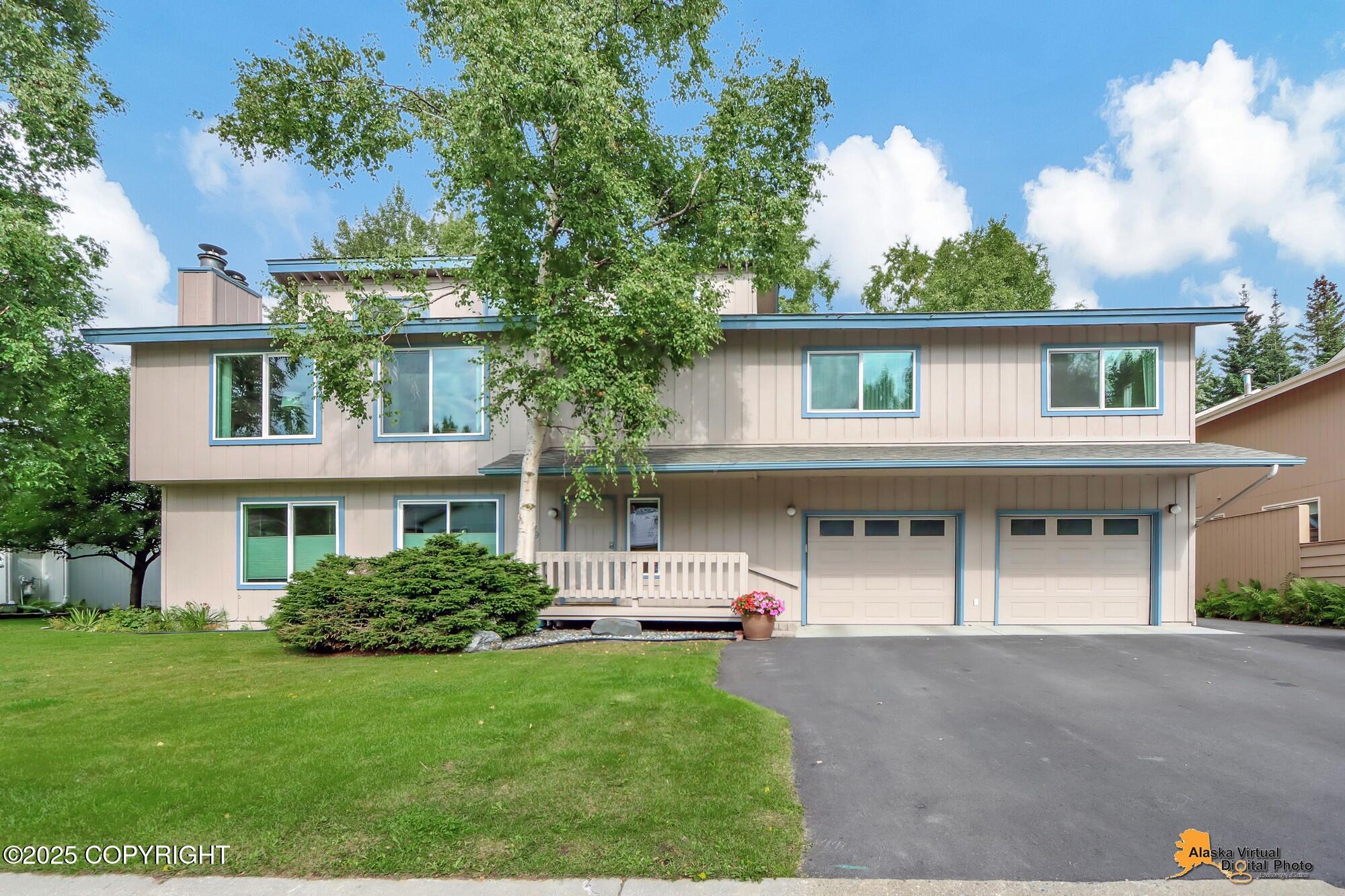 1439 Saint Gotthard Avenue