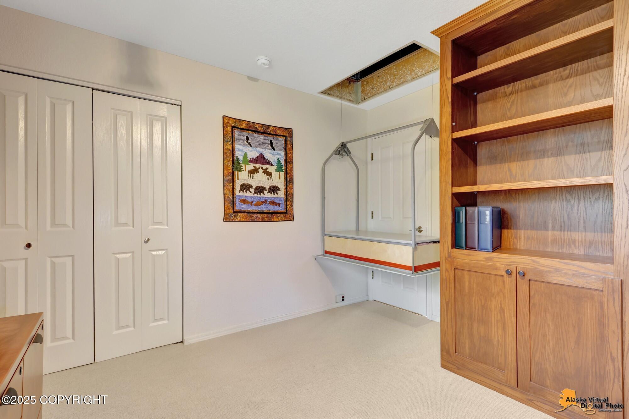 1439 Saint Gotthard Avenue