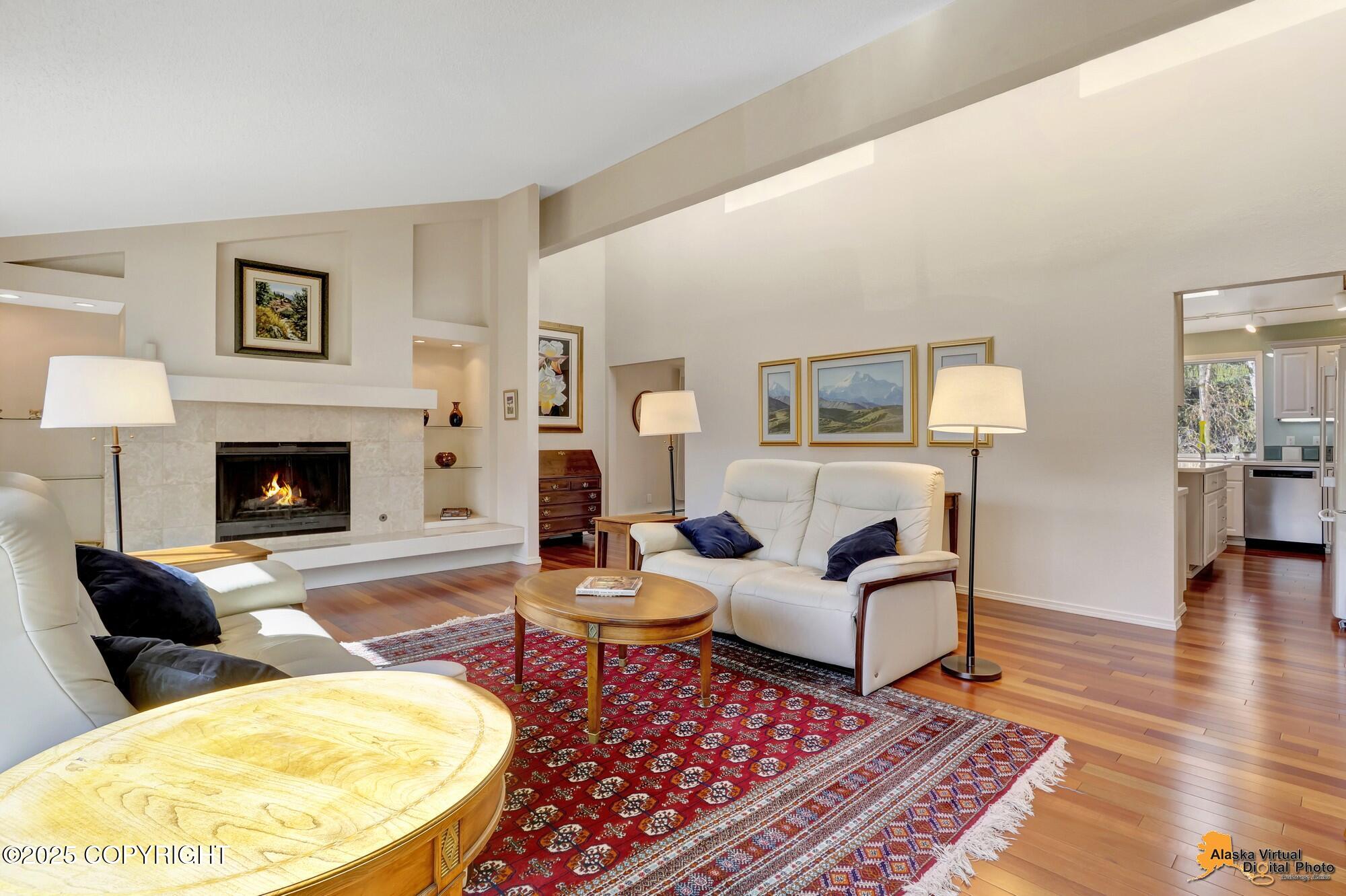 1439 Saint Gotthard Avenue