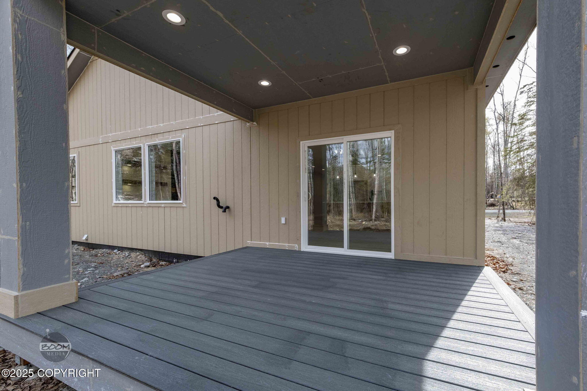 6911 W Vandenberg Drive