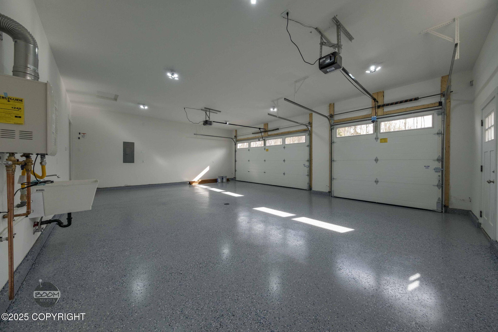 6911 W Vandenberg Drive