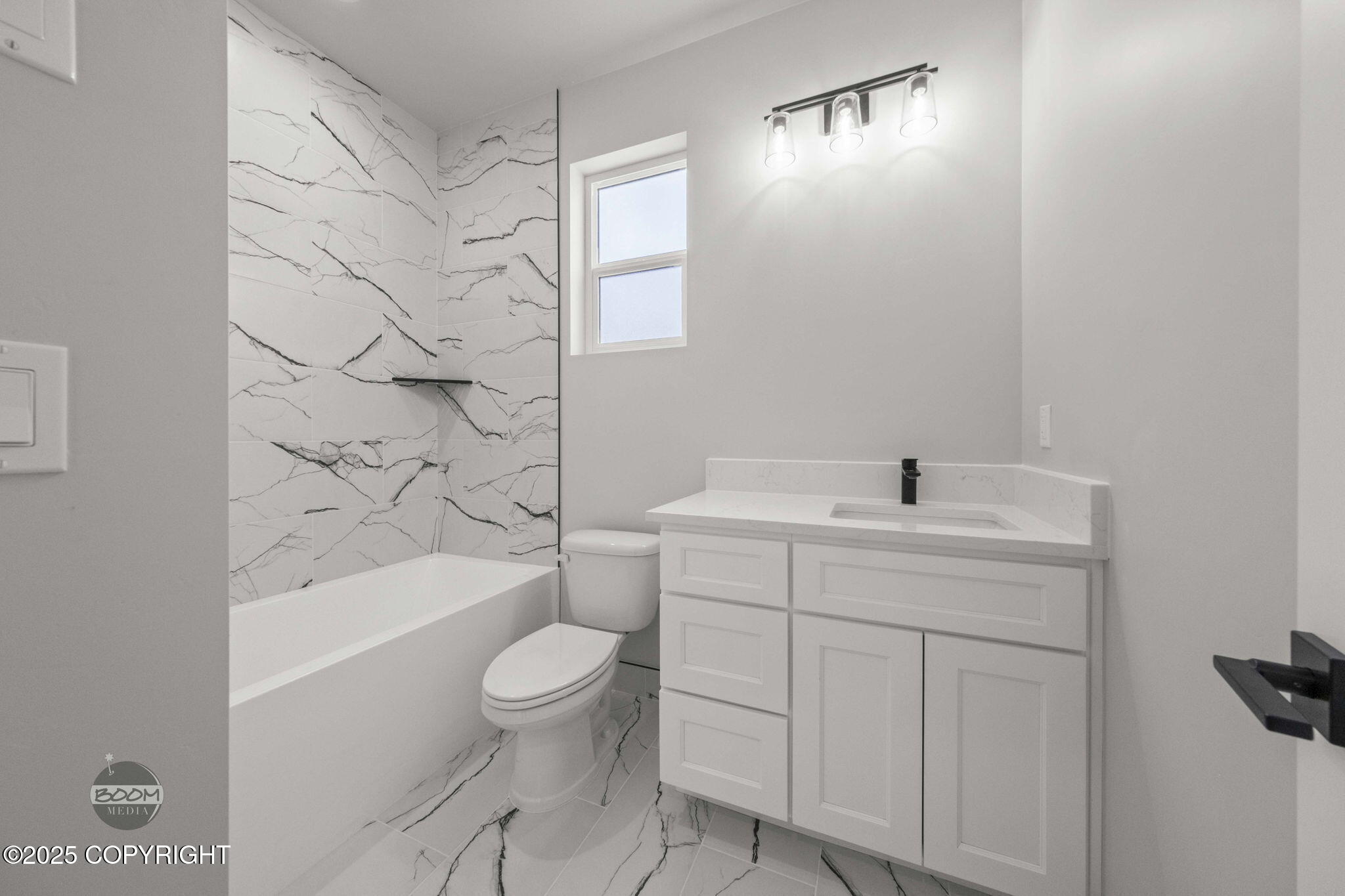 6911 W Vandenberg Drive