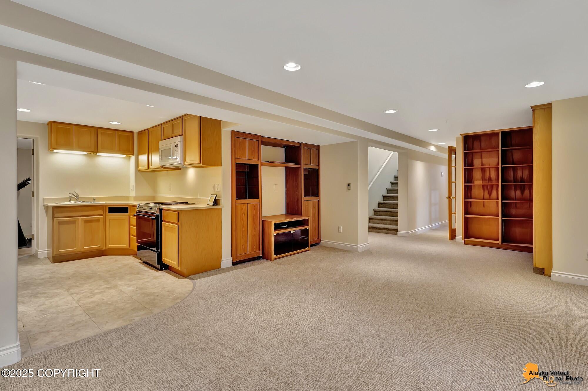 2124 Solstice Circle