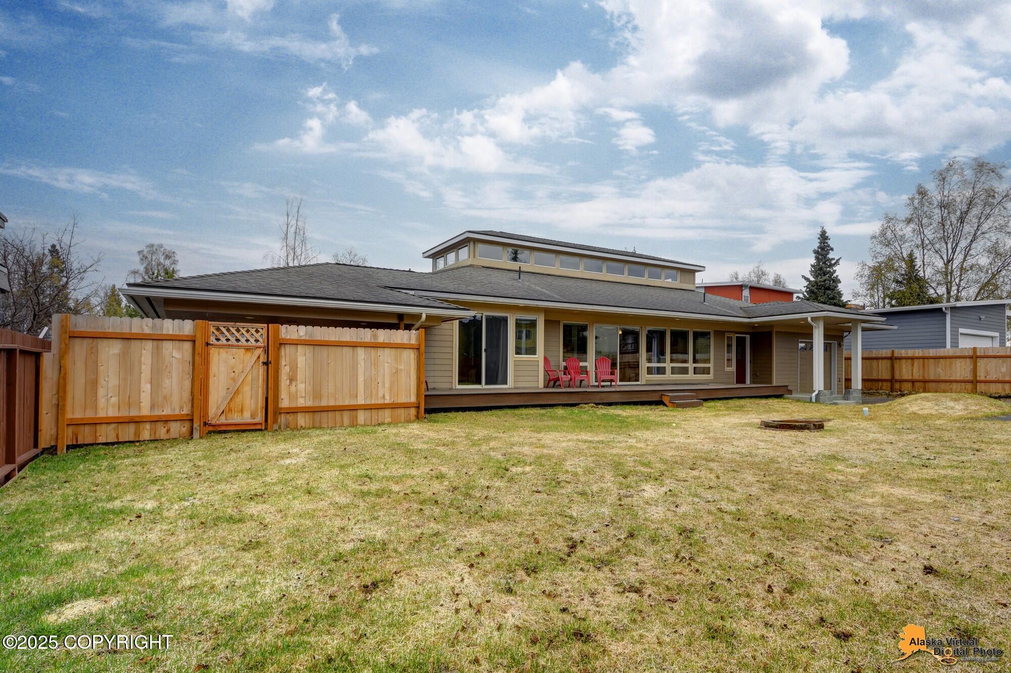 2124 Solstice Circle