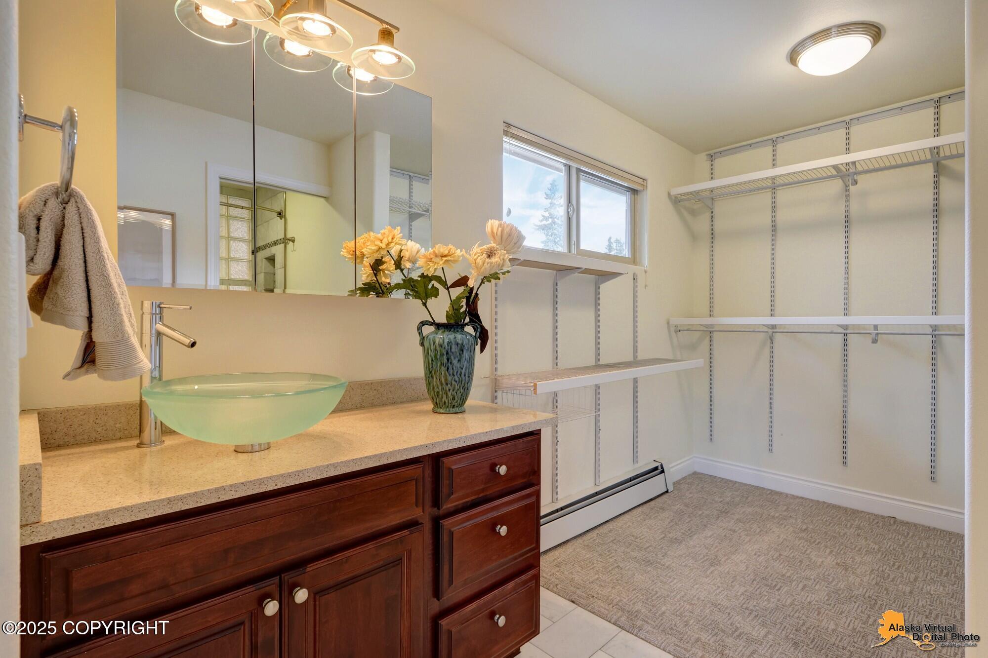 2124 Solstice Circle