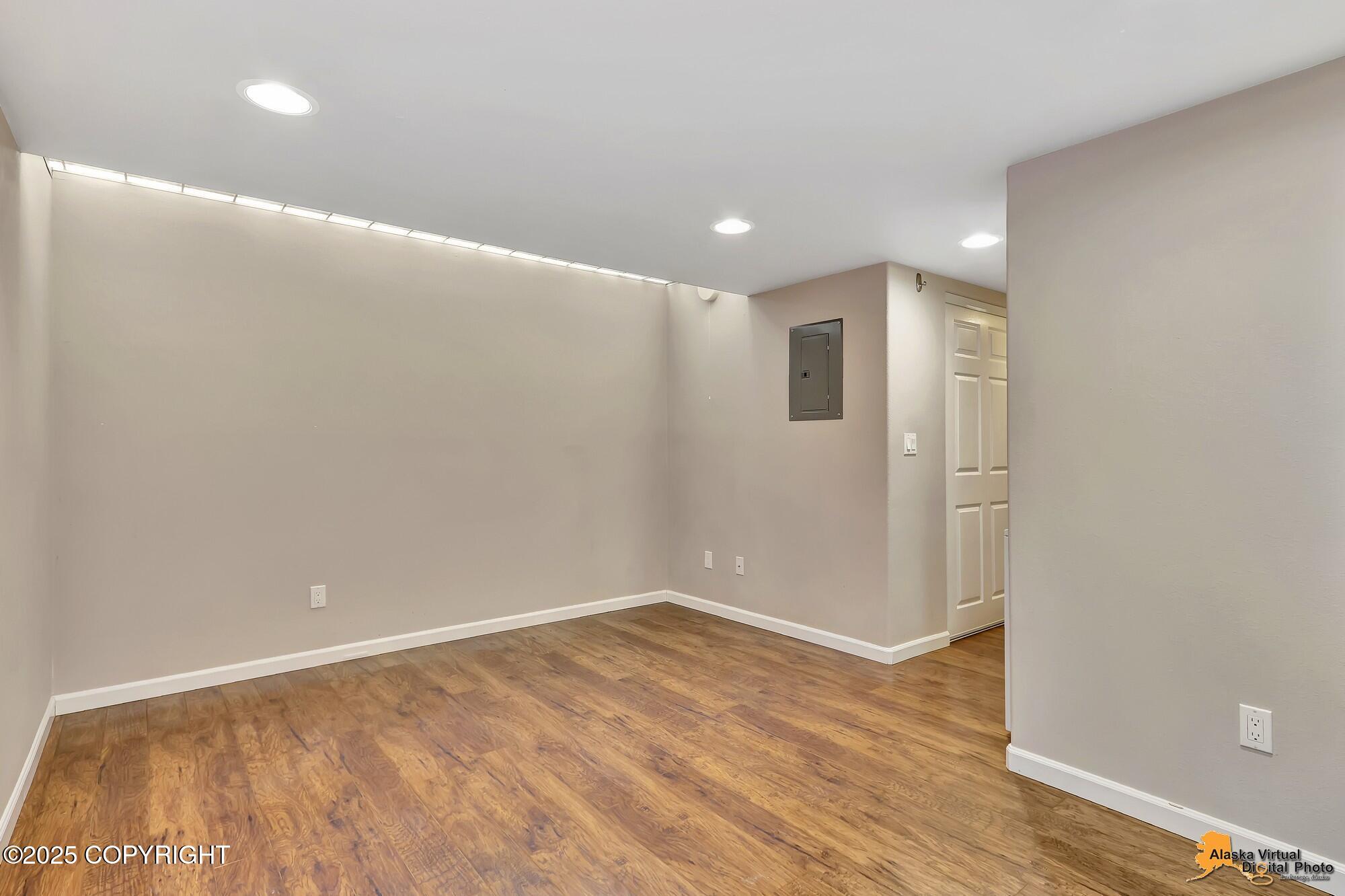 2124 Solstice Circle