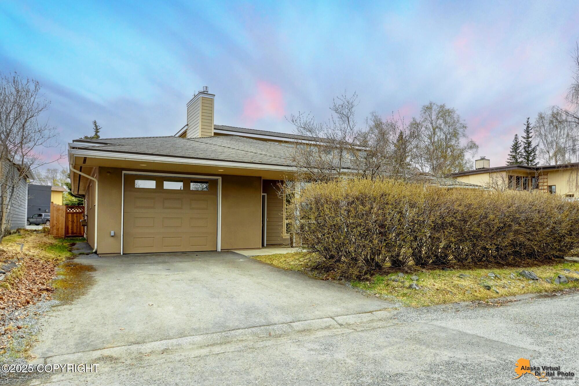 2124 Solstice Circle