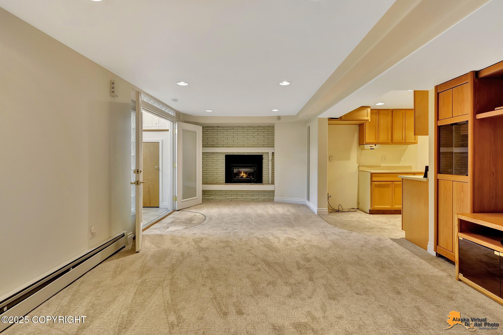 2124 Solstice Circle