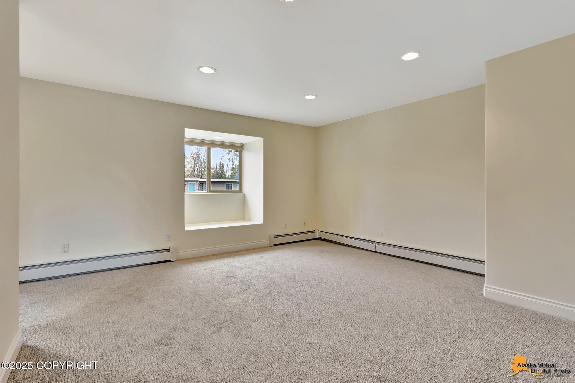 2124 Solstice Circle