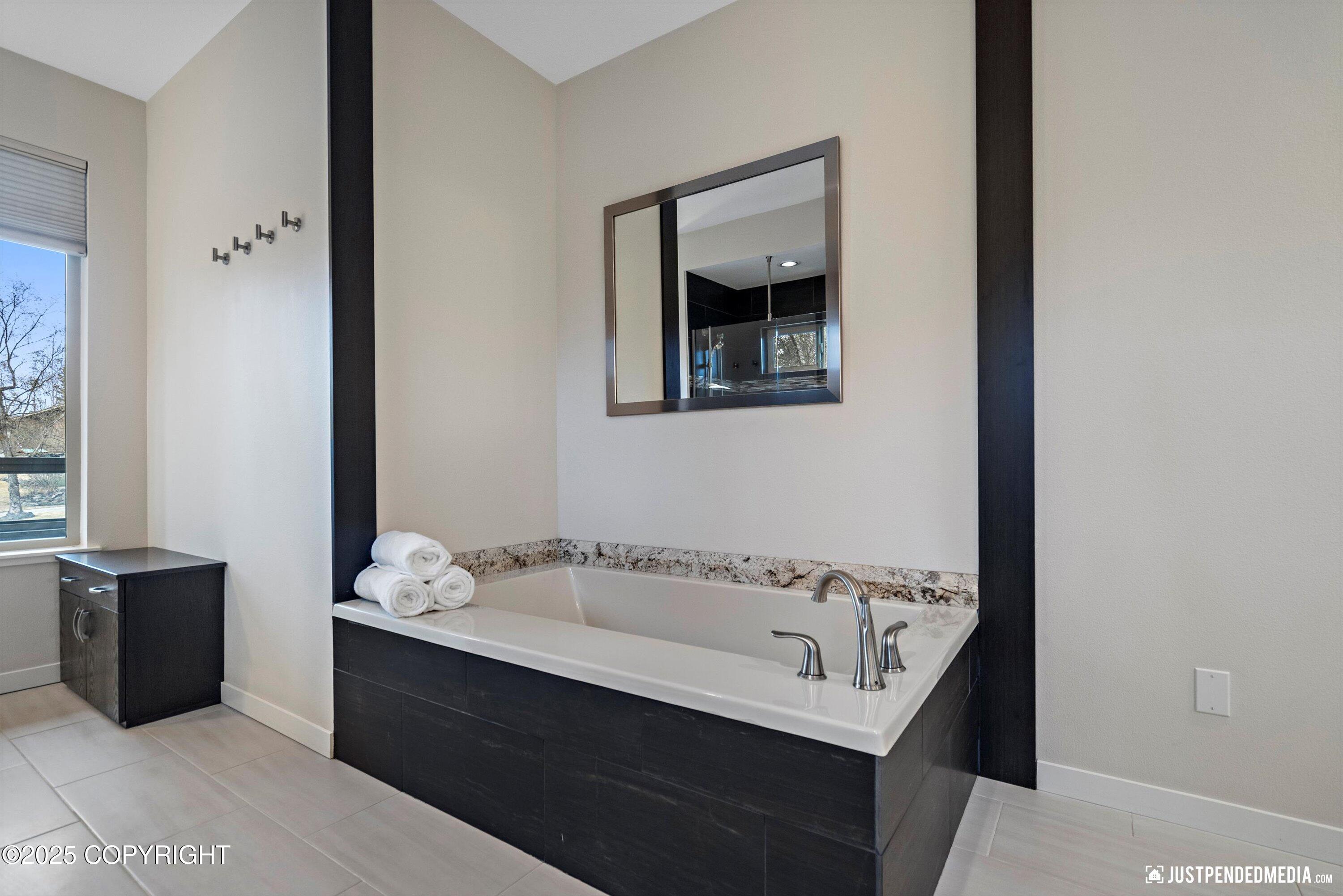 2512 Forest Park Drive