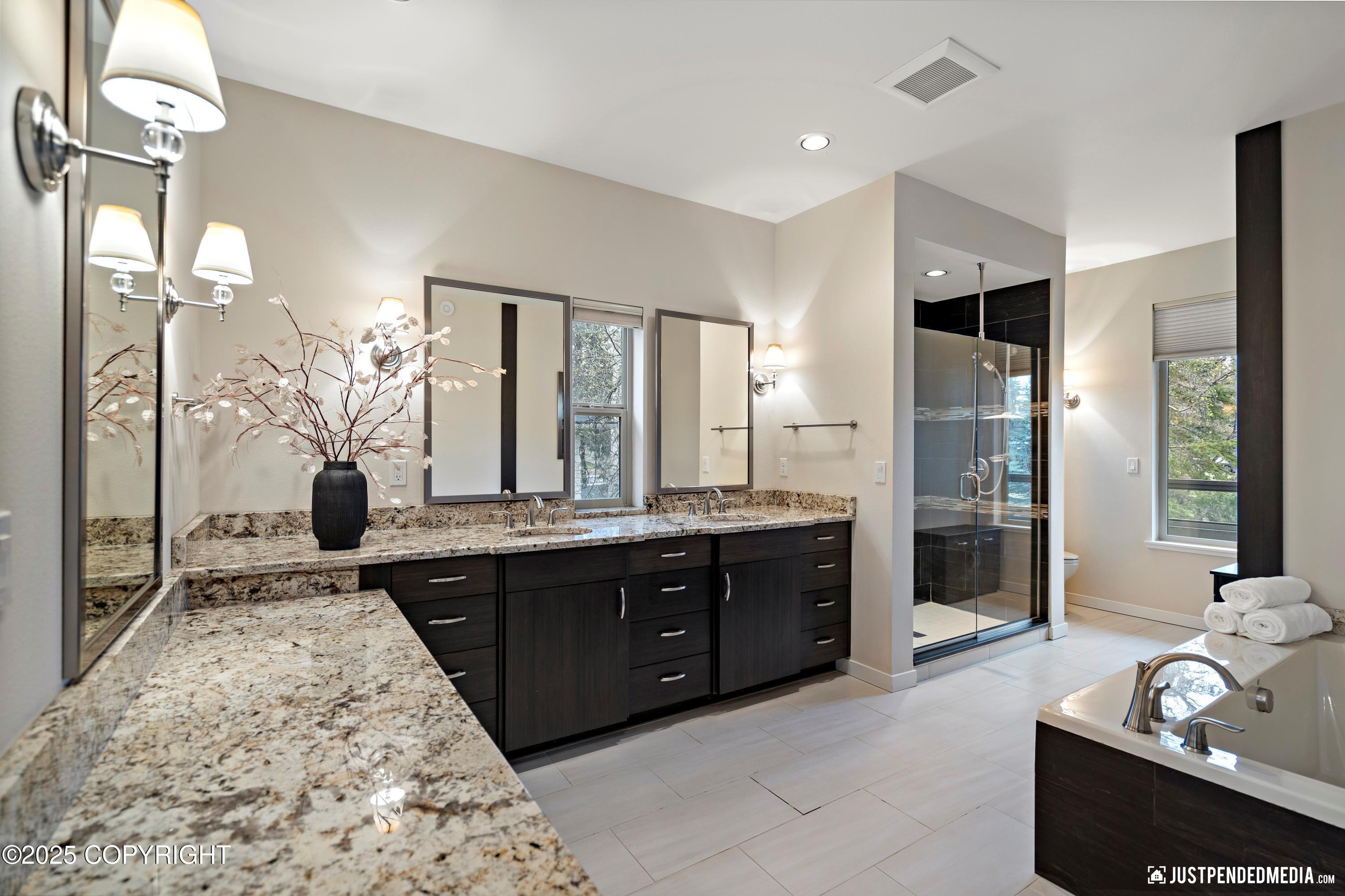 2512 Forest Park Drive