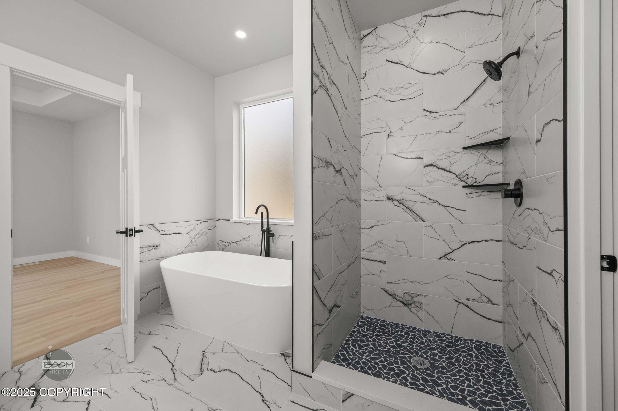 6941 W Vandenberg Drive