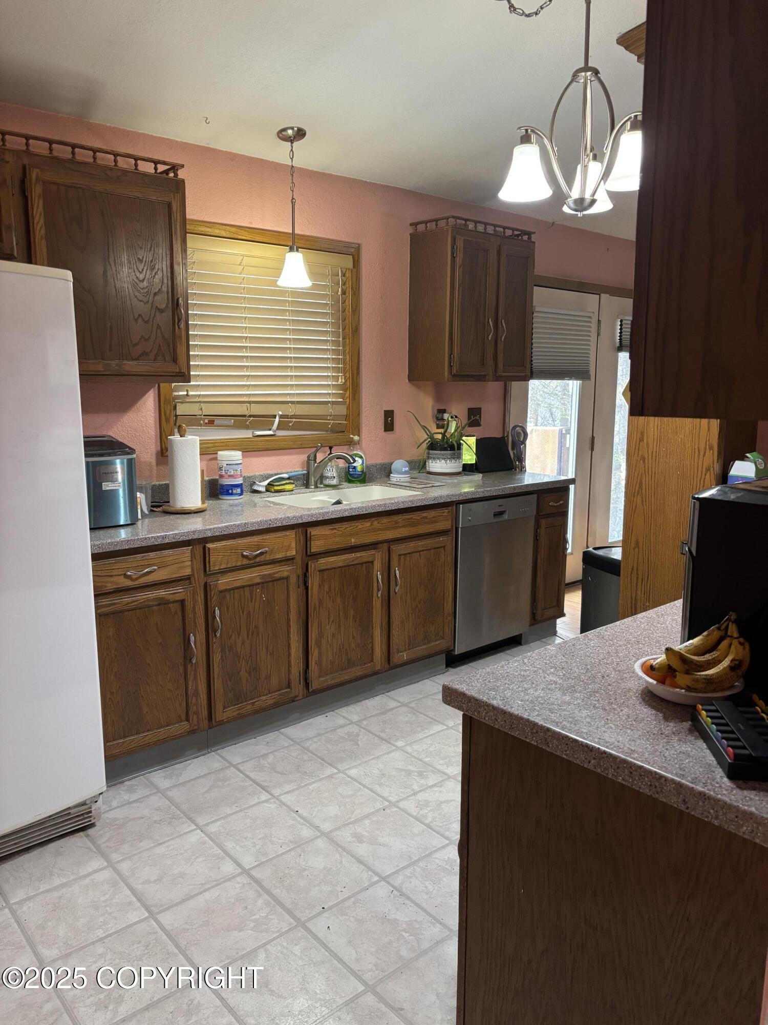 22823 Needels Loop
