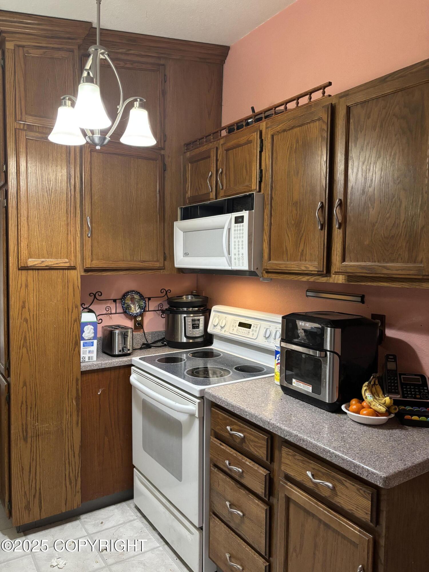 22823 Needels Loop