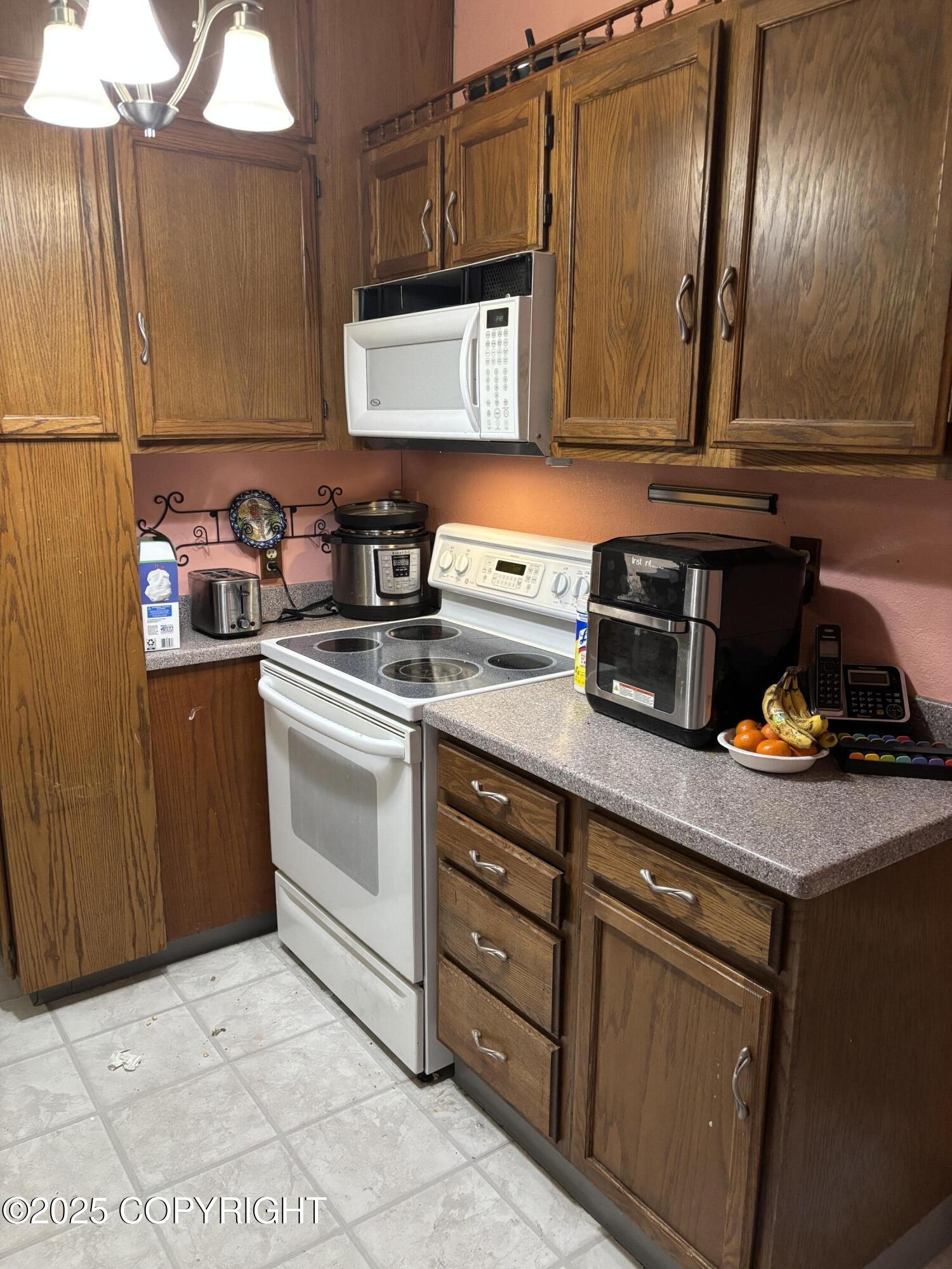 22823 Needels Loop