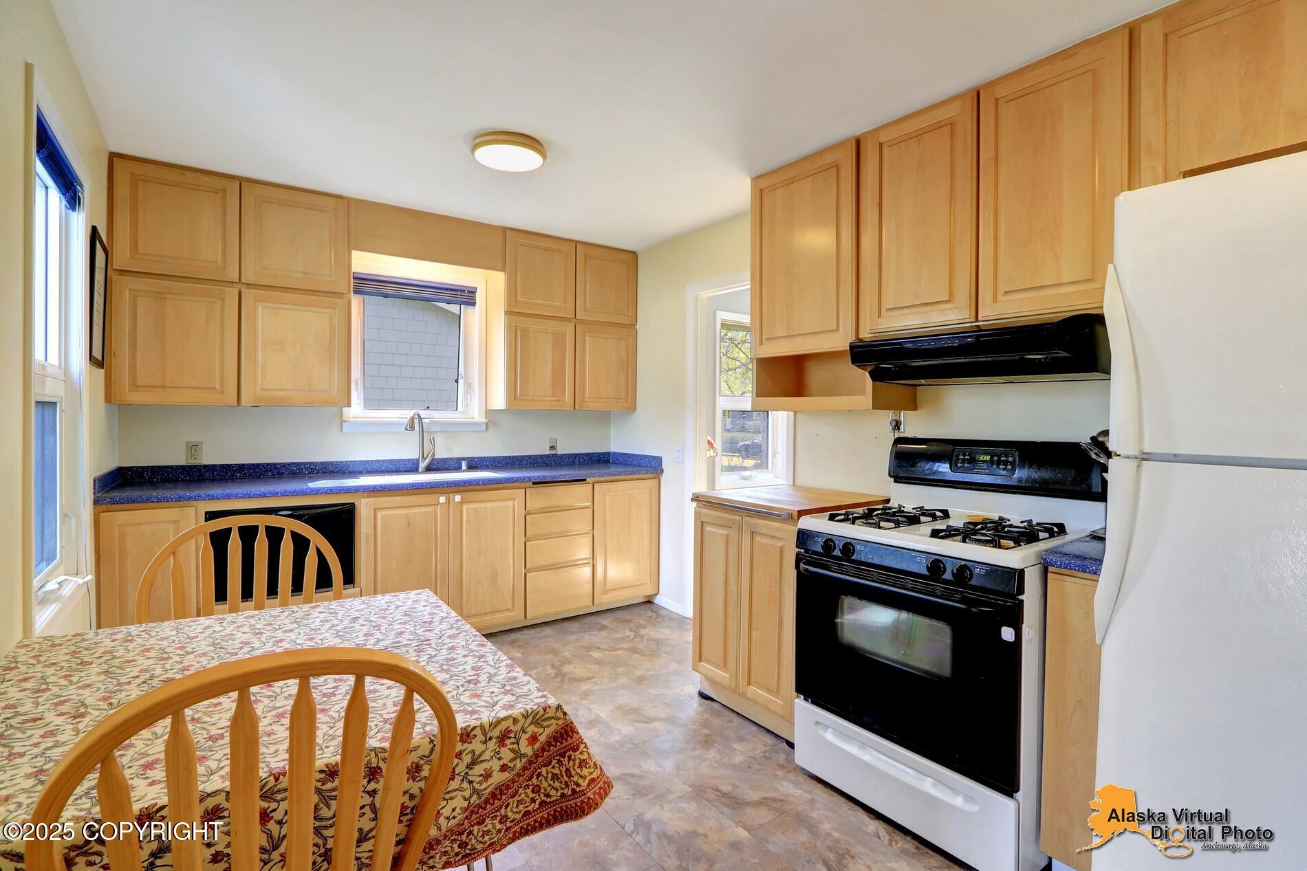 2451 Sprucewood Street