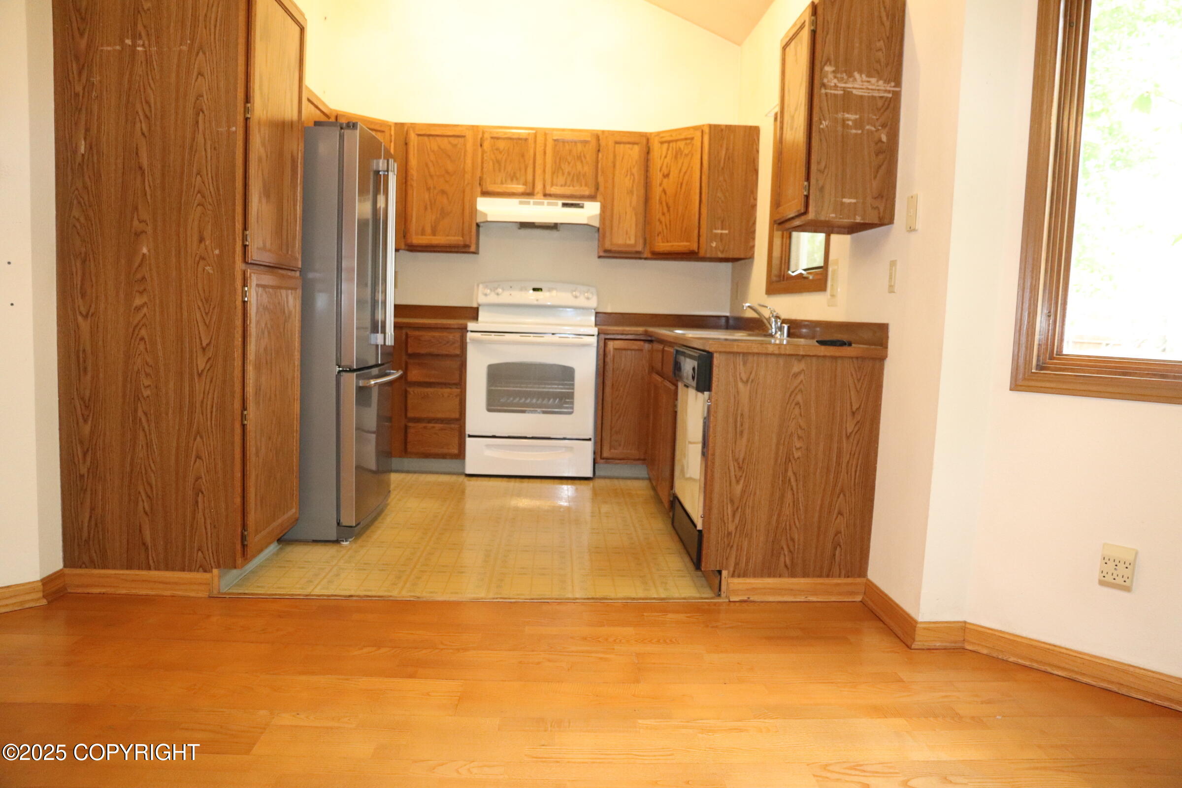 8045 Country Meadow Circle