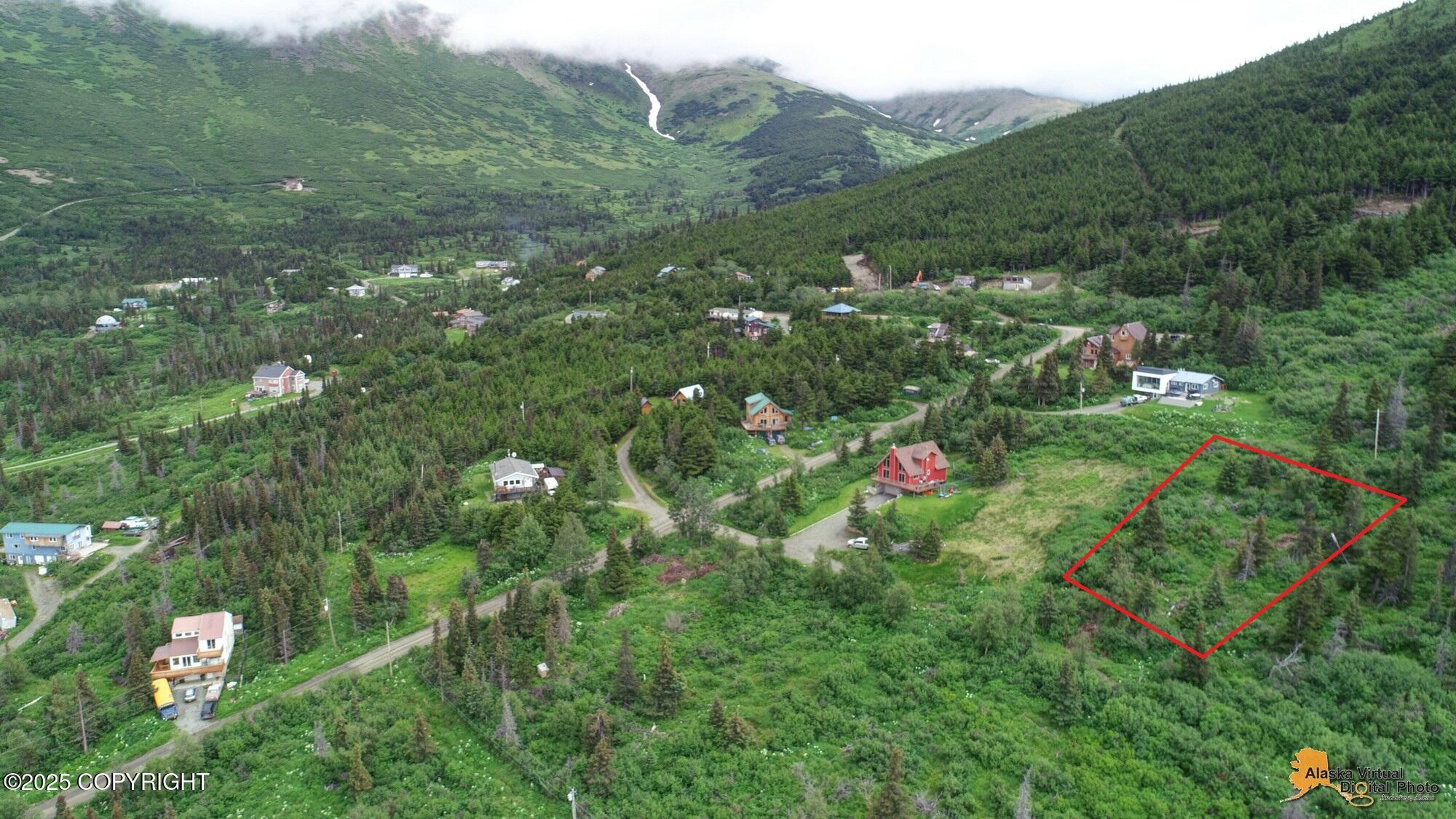 L14A B10H Harwood Circle