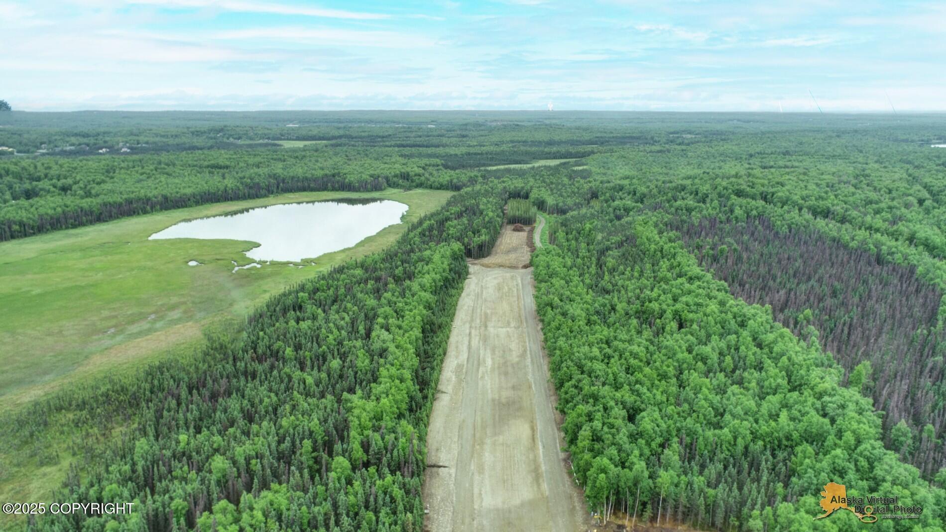 2347 N Meadow Lakes Loop