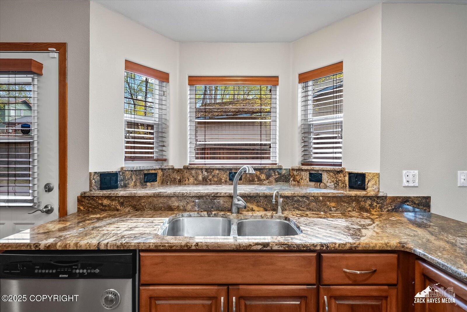 13381 Seacloud Circle