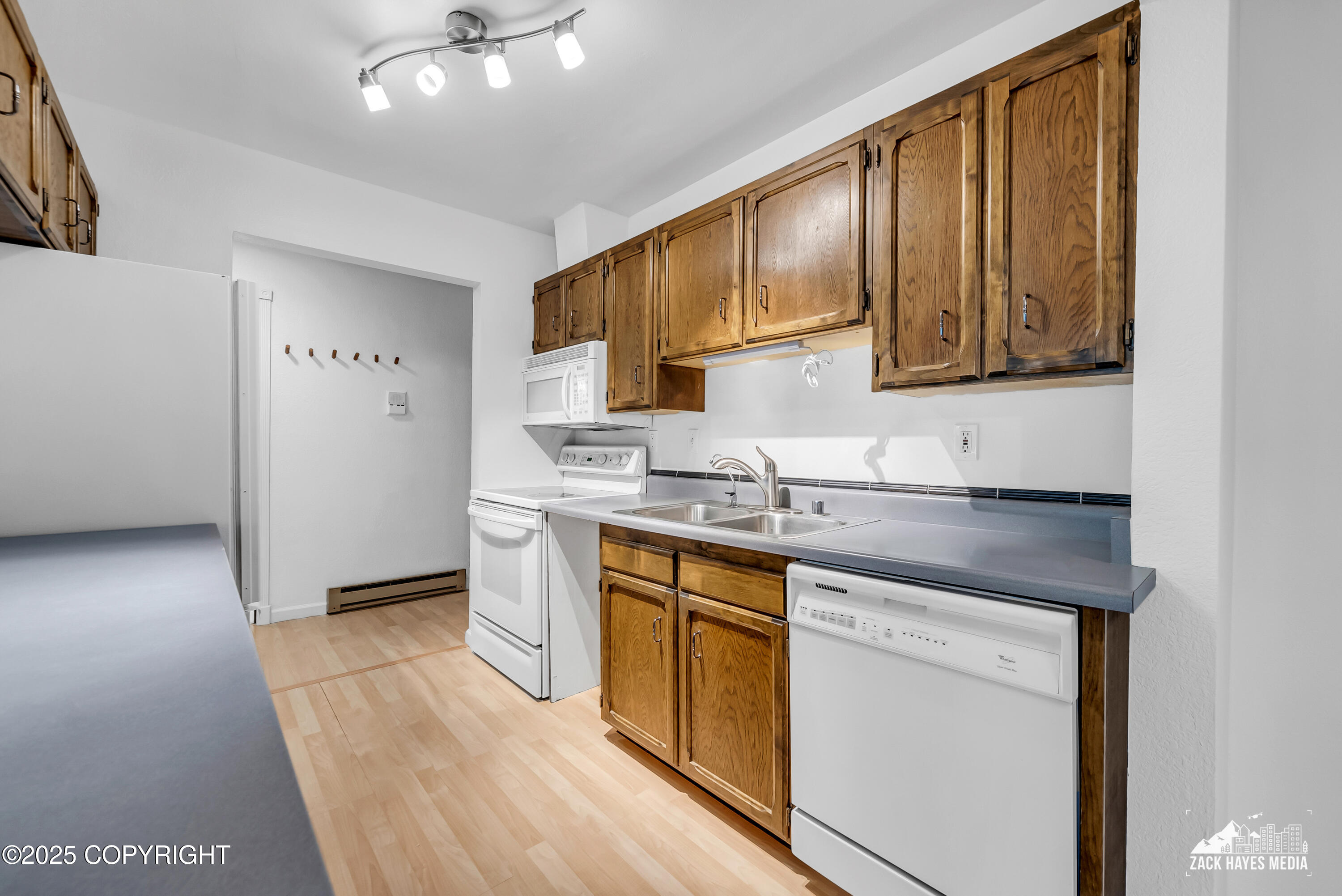 400 W 76th Avenue # 204