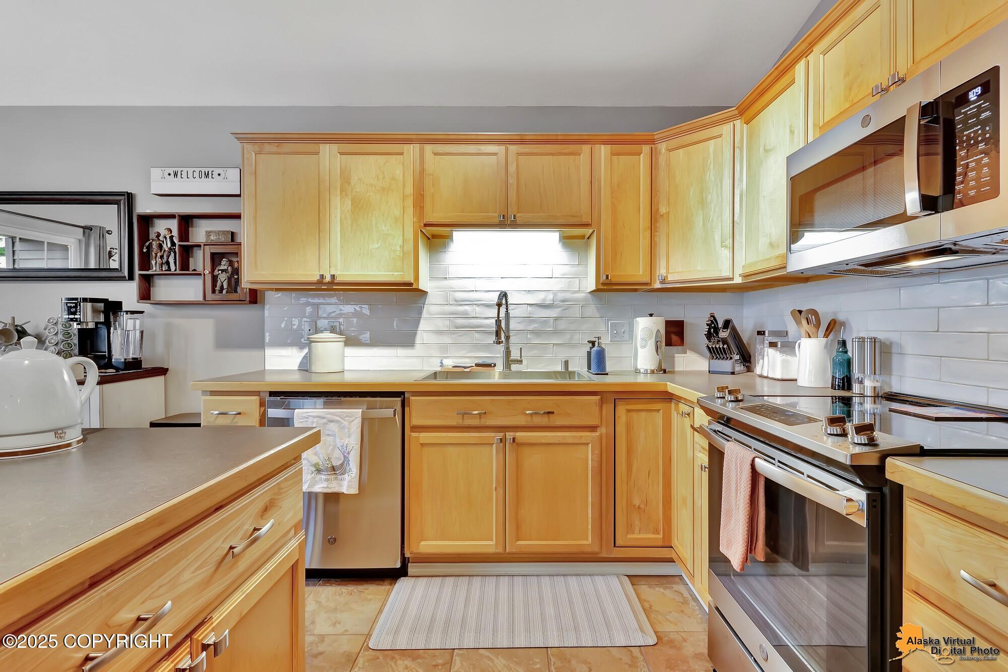 222 Whisper Knoll Circle # B Unit: #B