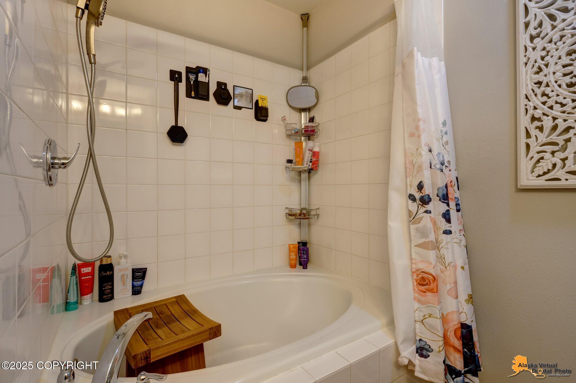 222 Whisper Knoll Circle # B Unit: #B