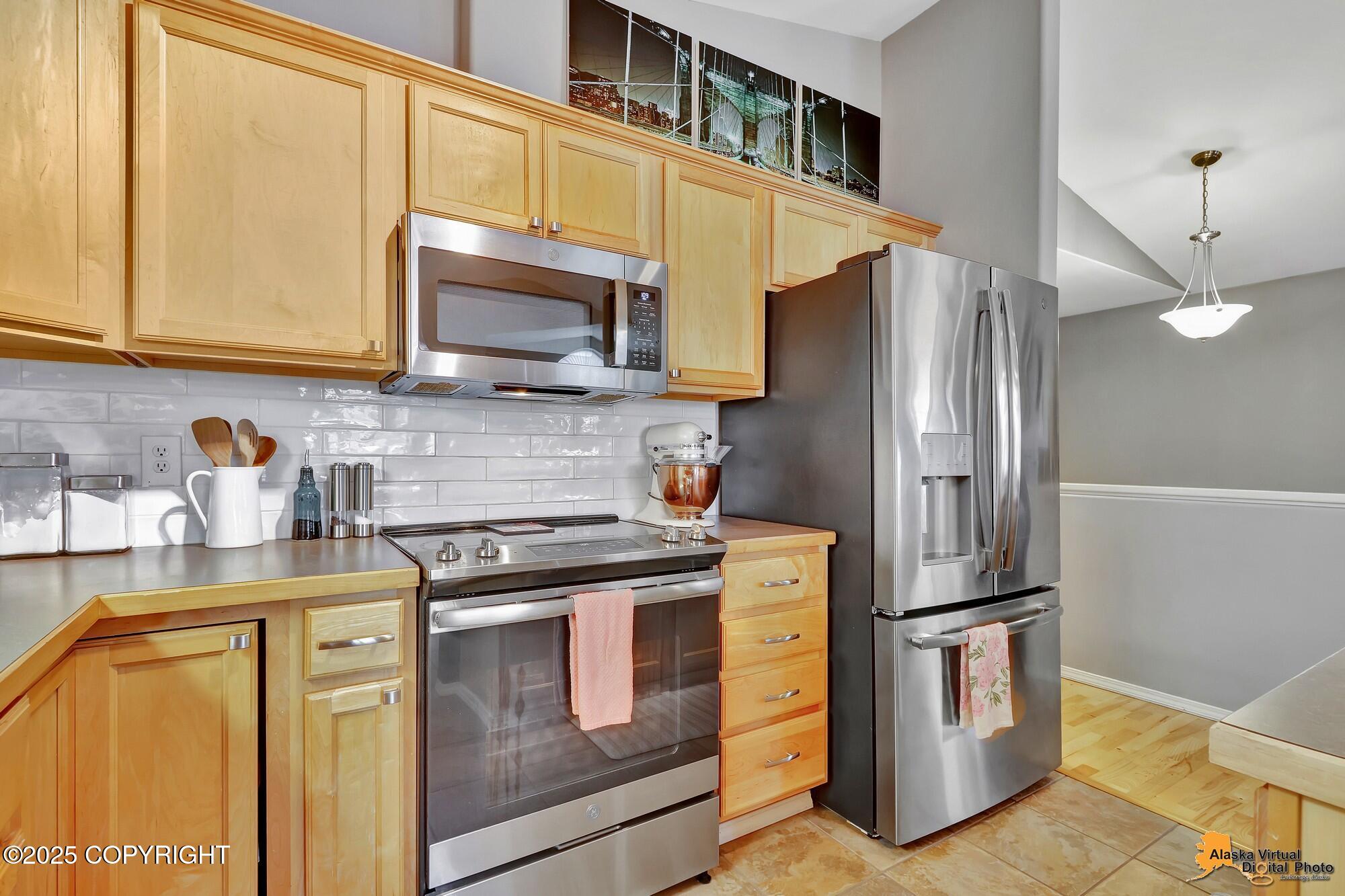 222 Whisper Knoll Circle # B Unit: #B