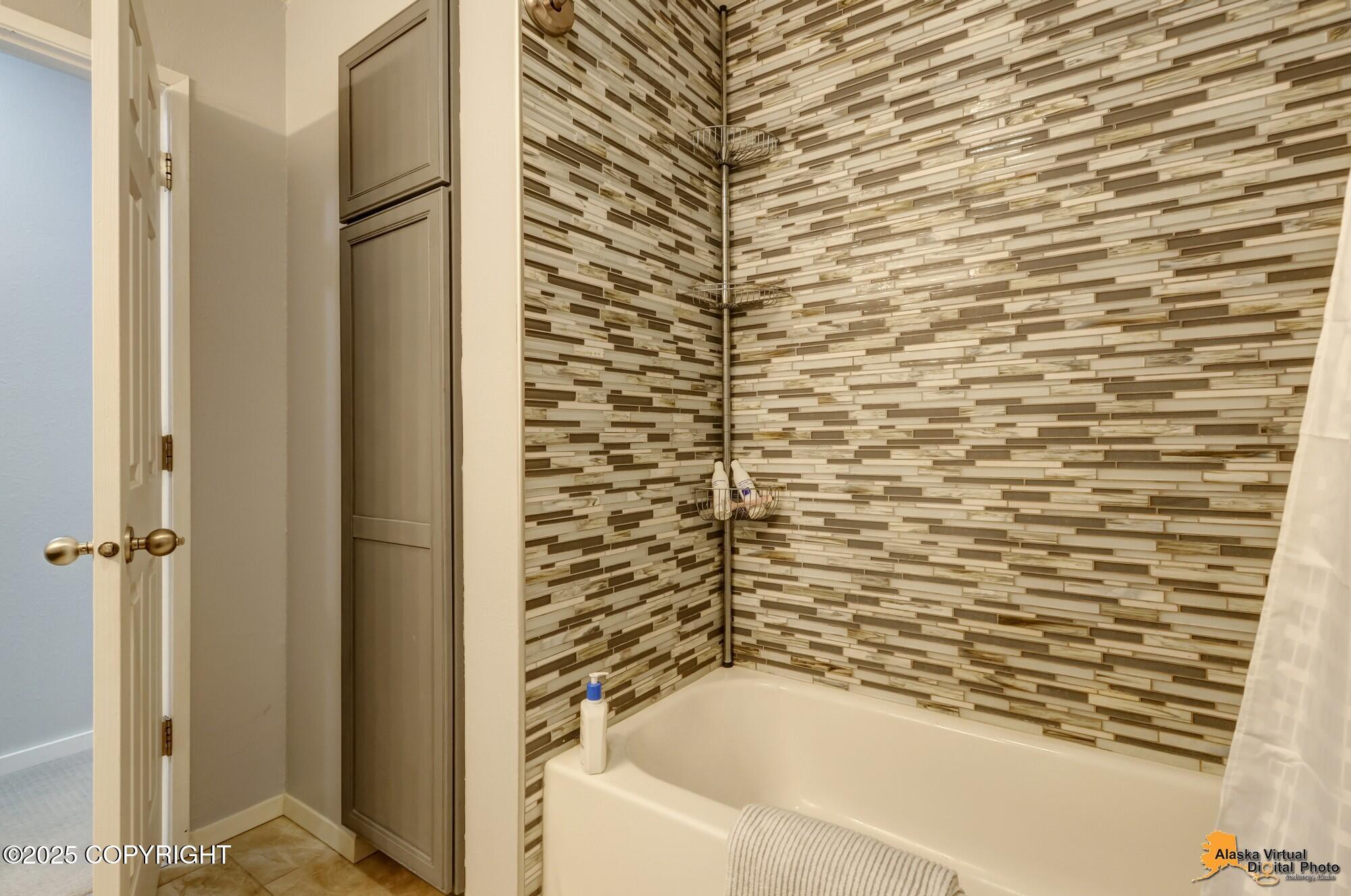 6250 West Tree Drive