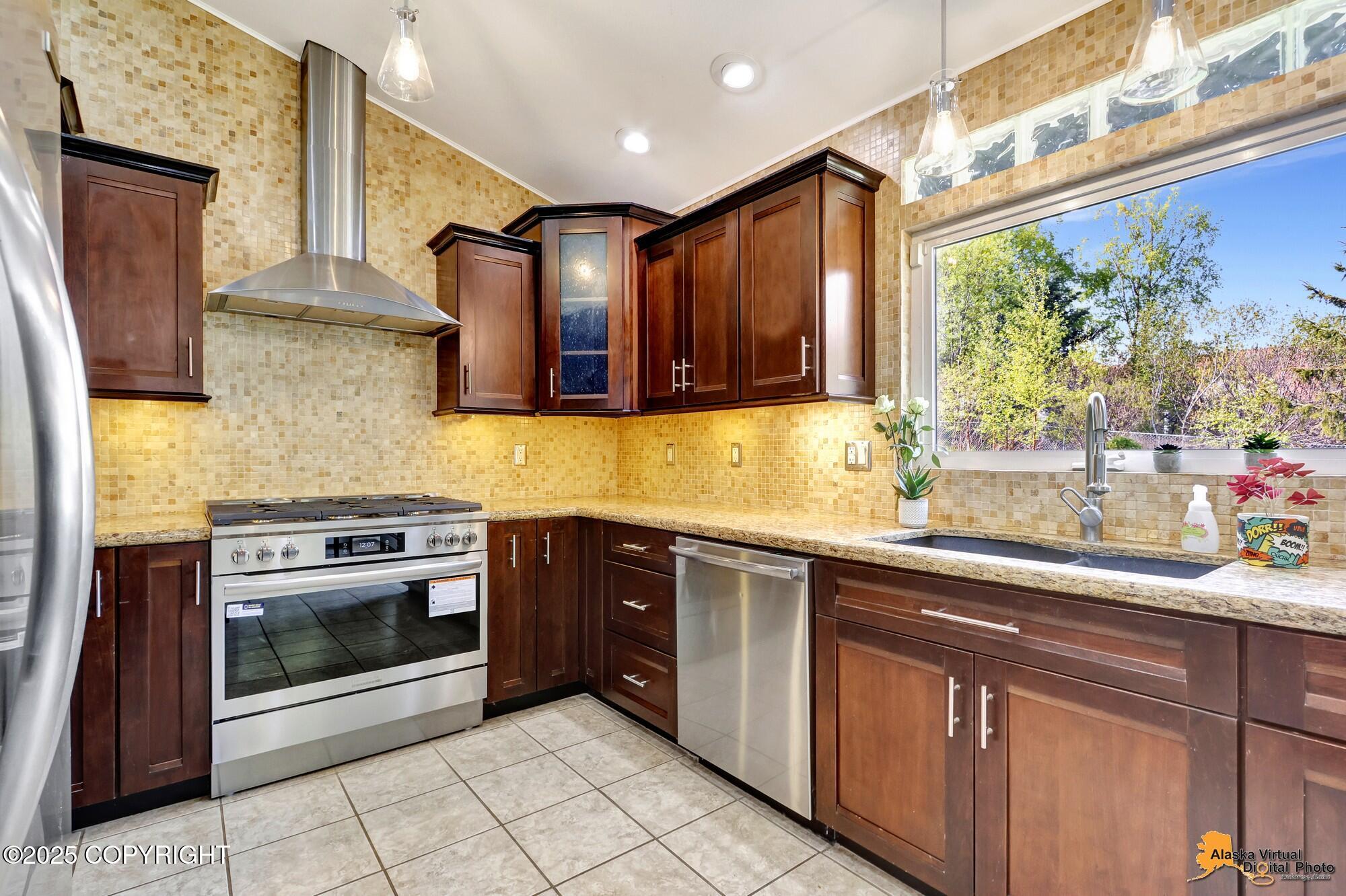 6250 West Tree Drive