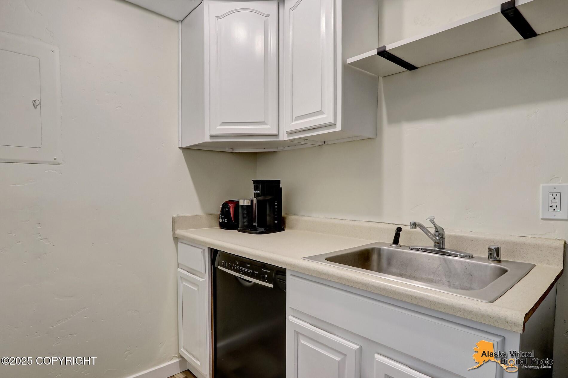 4640 Reka Drive # 19