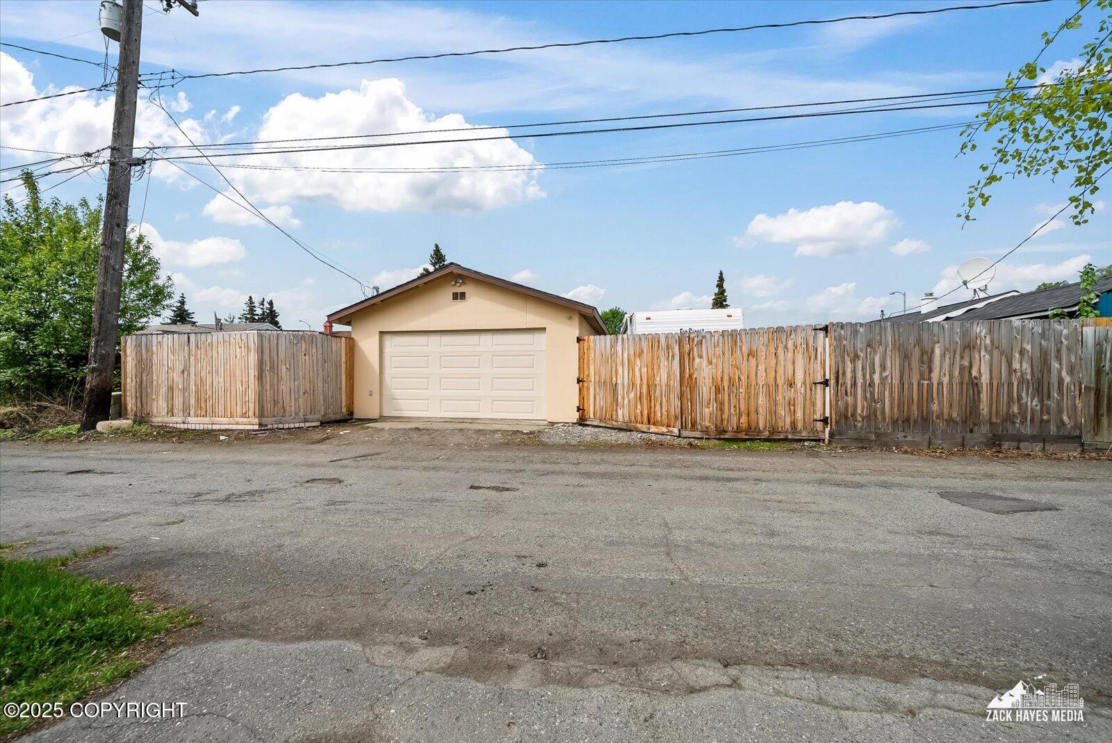 1513 Primrose Street