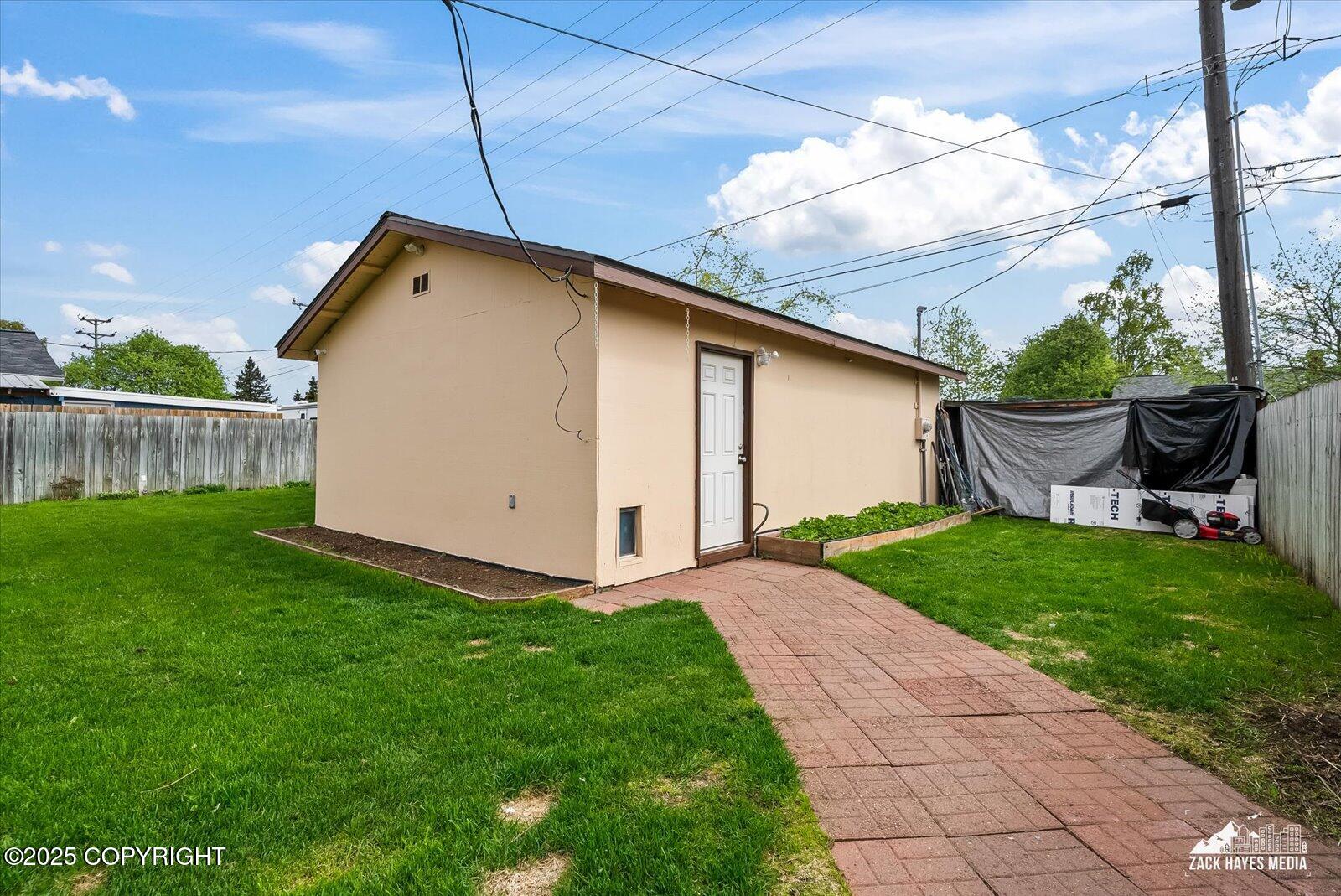 1513 Primrose Street