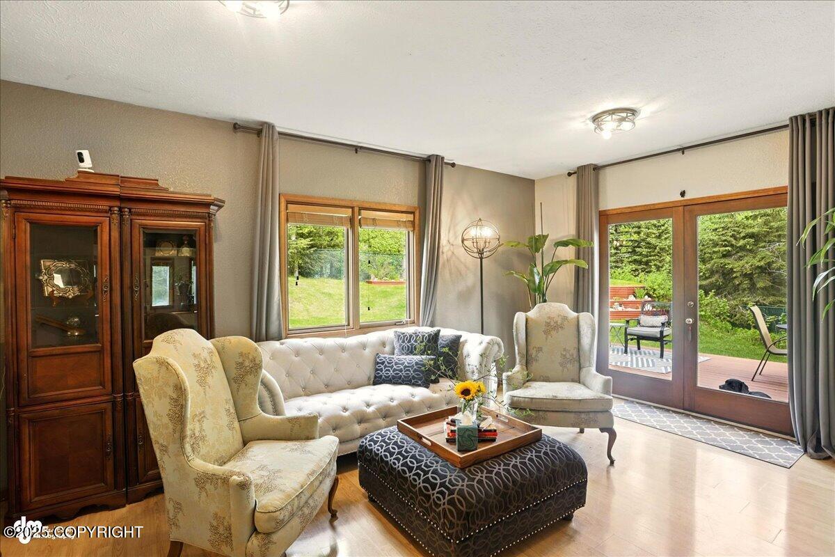 13340 Bainbridge Road