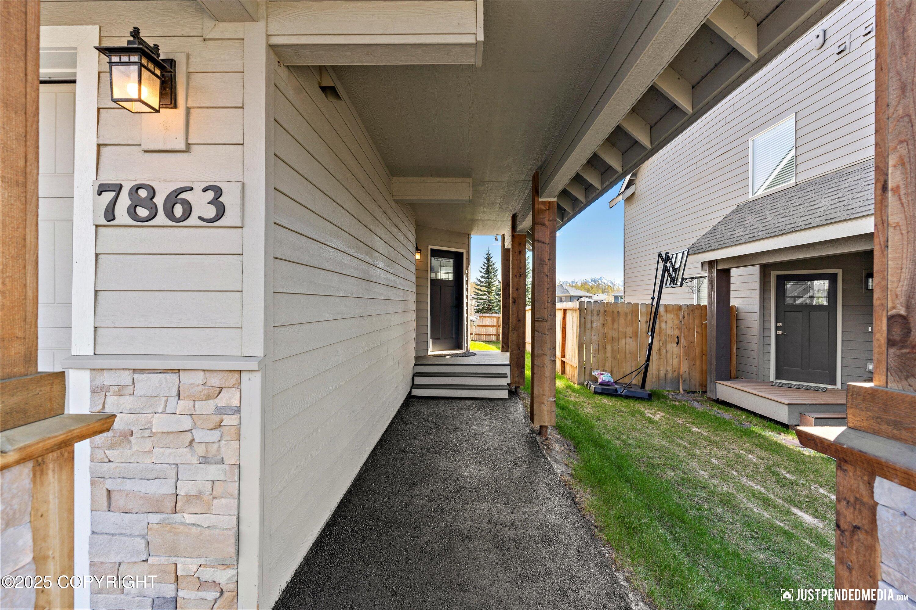 7863 Gate Creek Drive