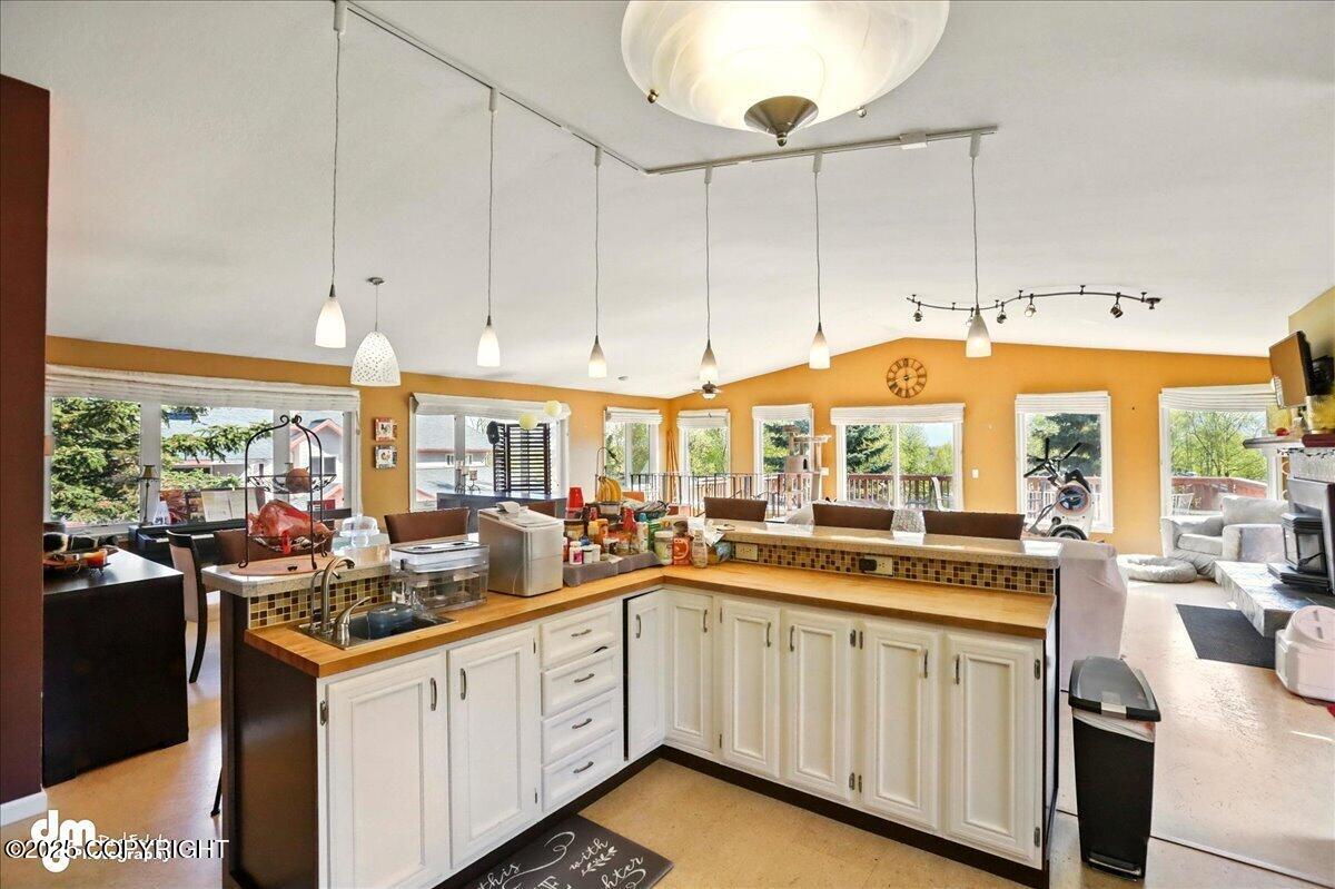 4820 W 84th Avenue