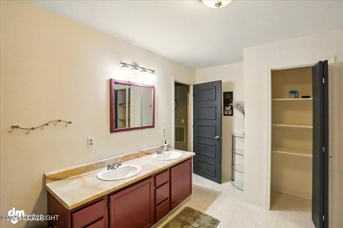 4820 W 84th Avenue