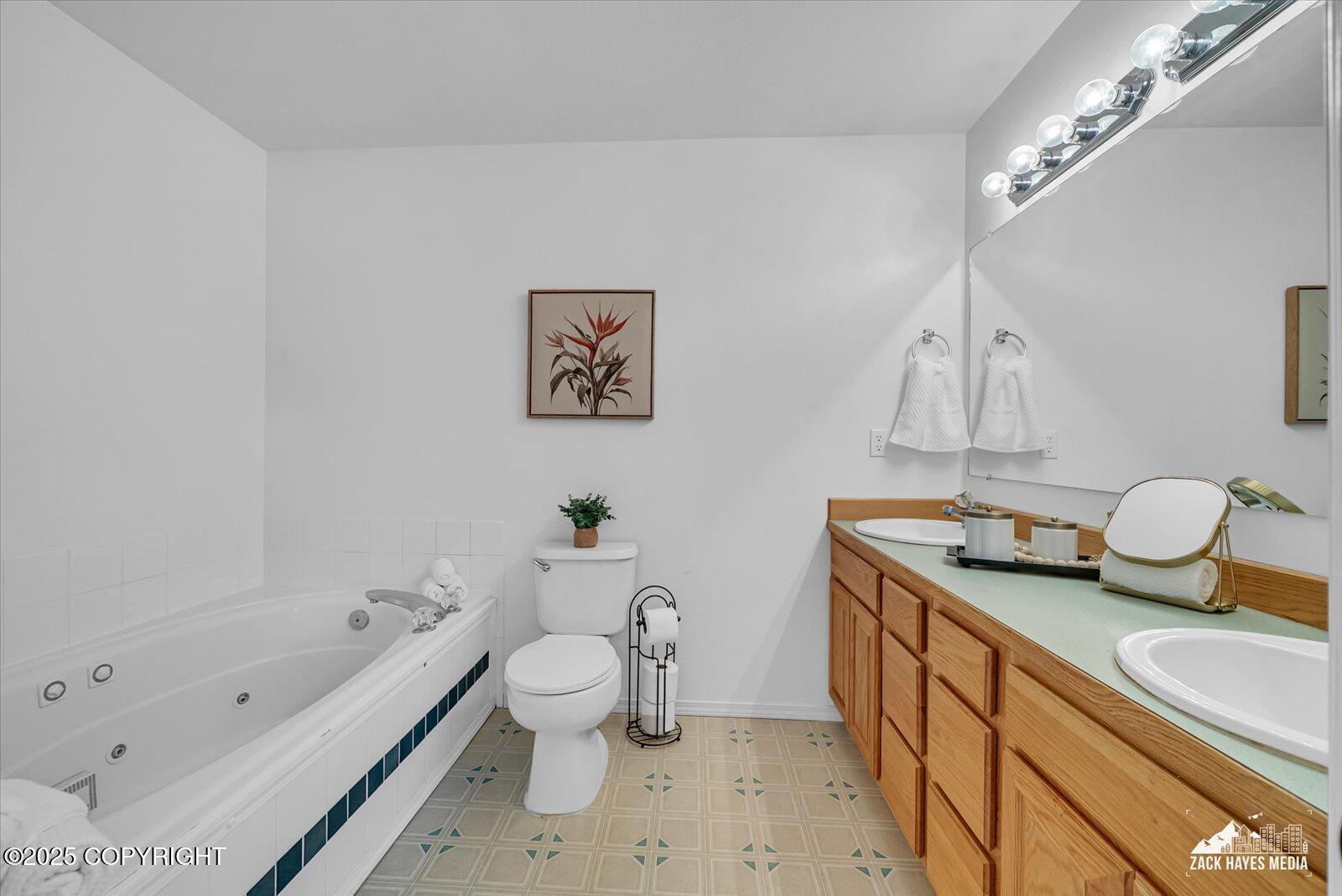 9010 Rocky Cove Drive