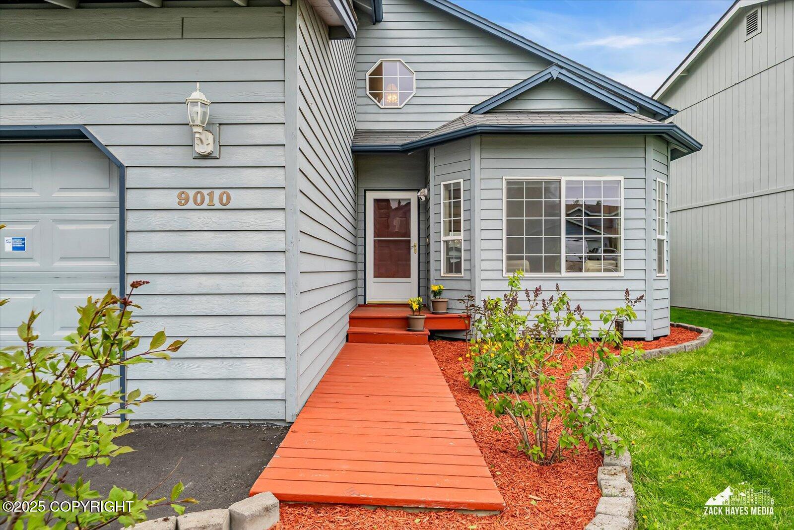 9010 Rocky Cove Drive