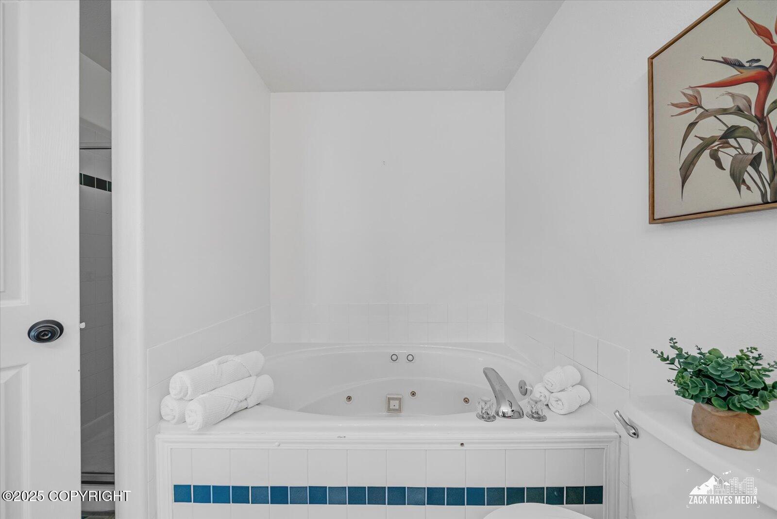 9010 Rocky Cove Drive