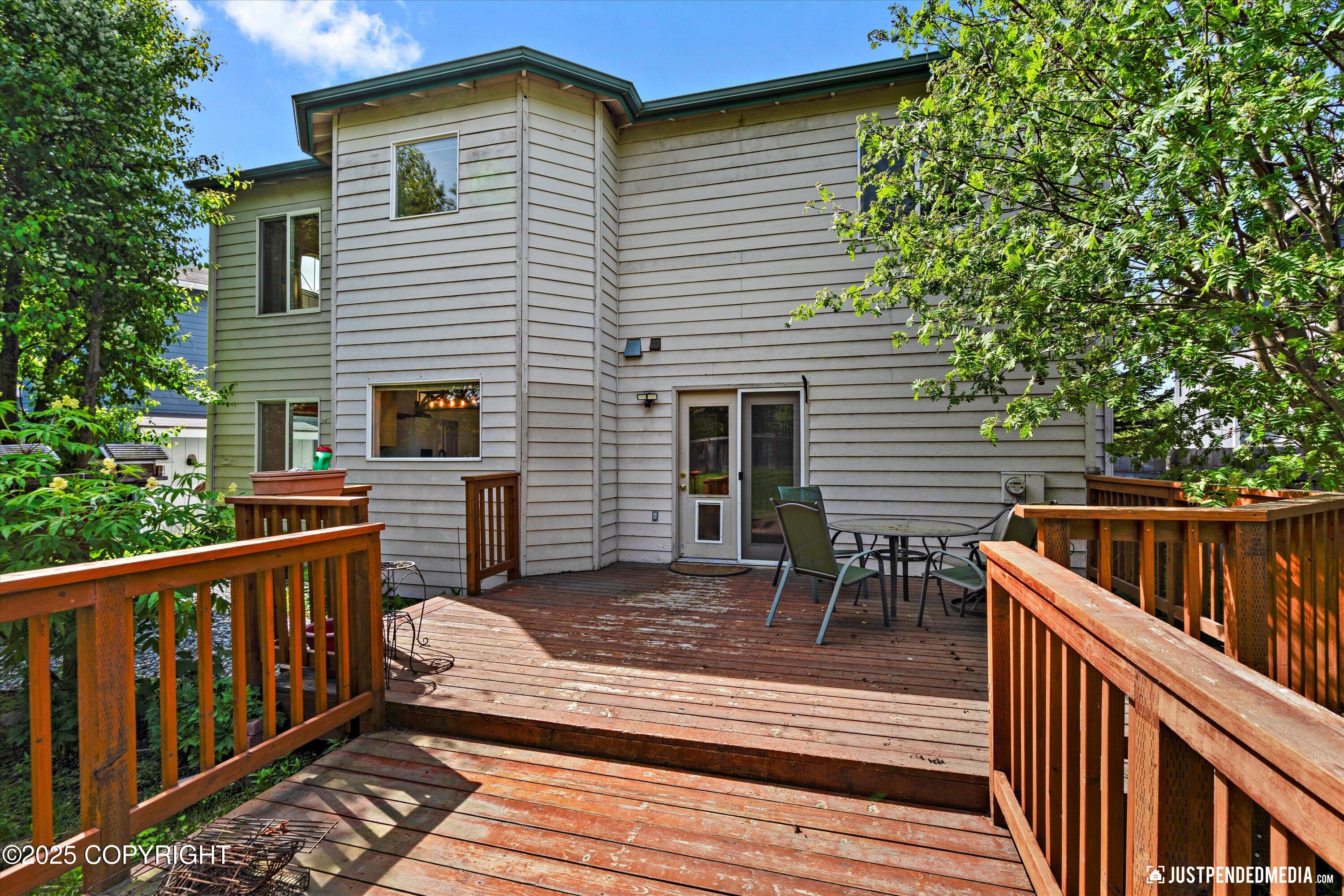 10321 Compass Circle